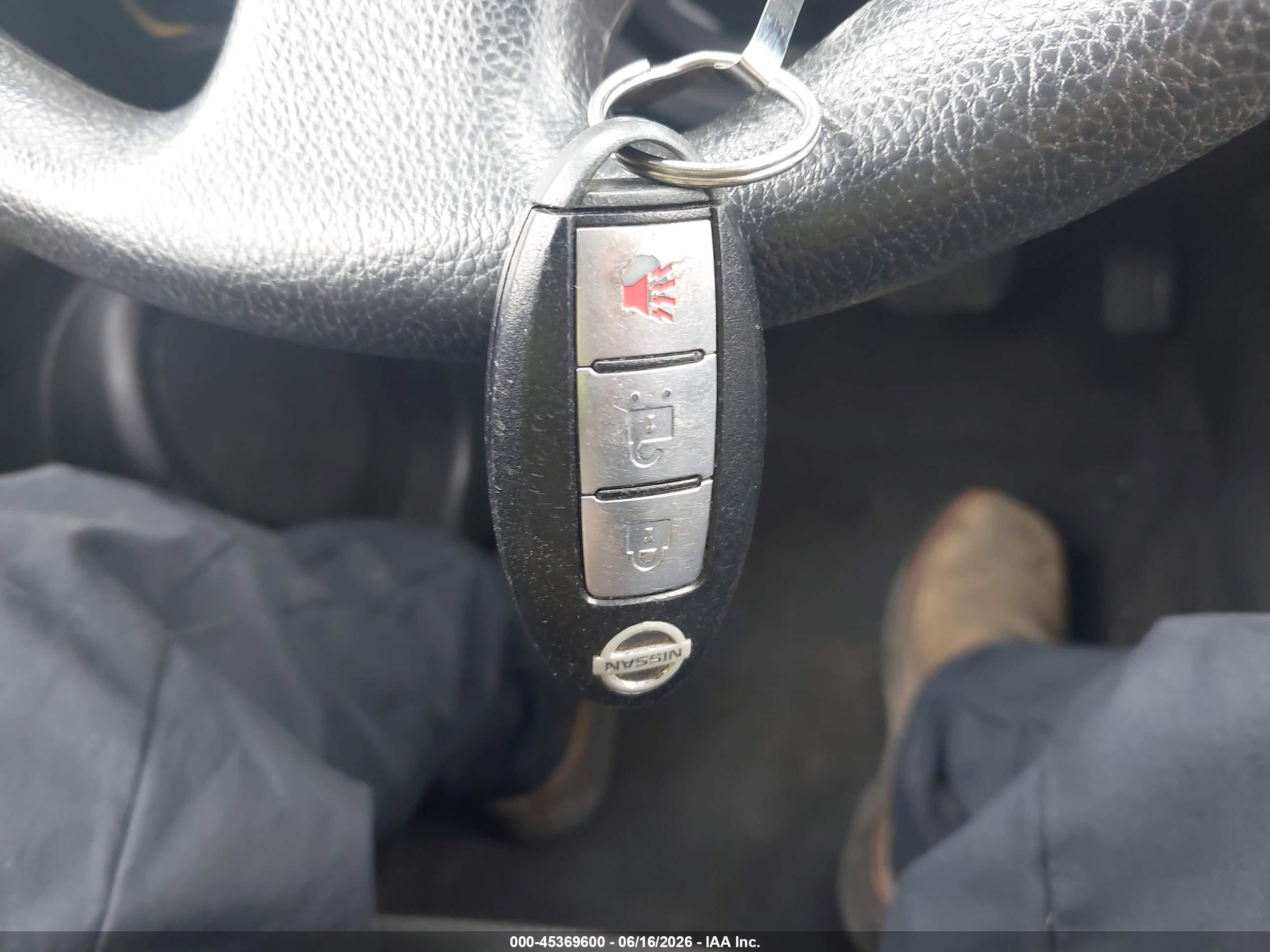 2013 Nissan Rogue Sv Silver vin: JN8AS5MT2DW506274