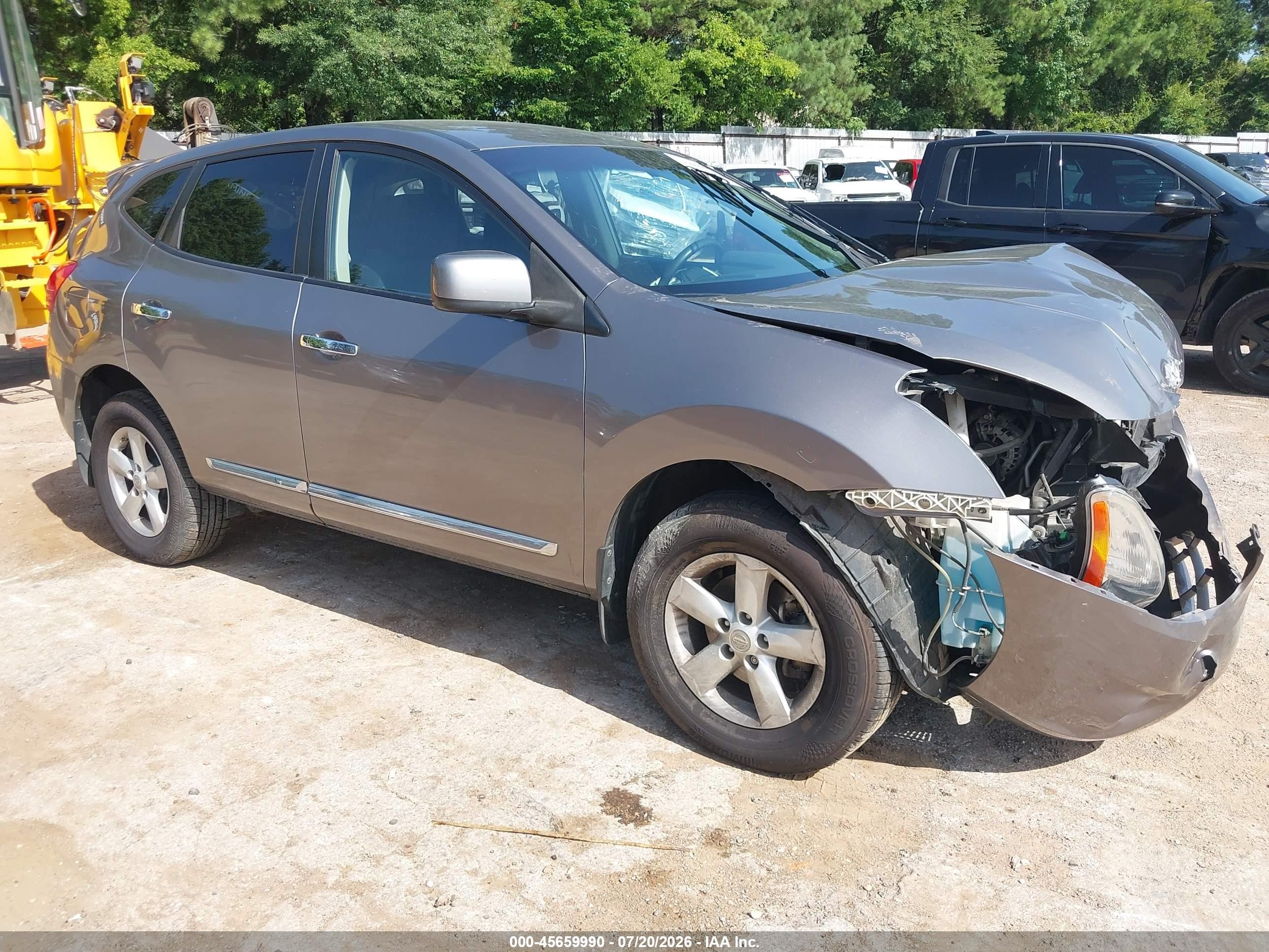 2013 Nissan Rogue S Silver vin: JN8AS5MT2DW509174