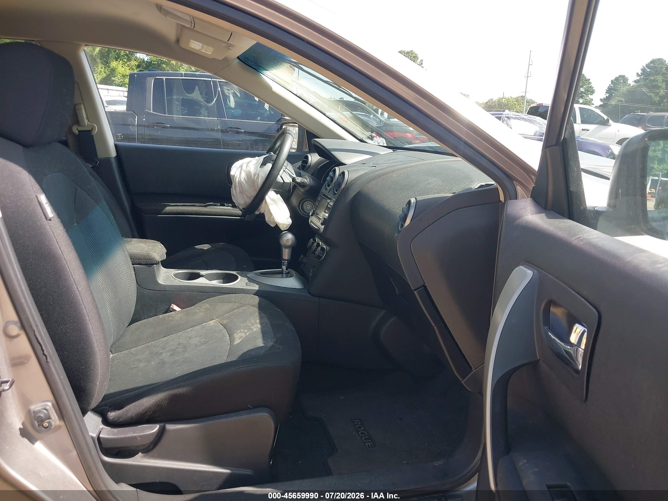 2013 Nissan Rogue S Silver vin: JN8AS5MT2DW509174