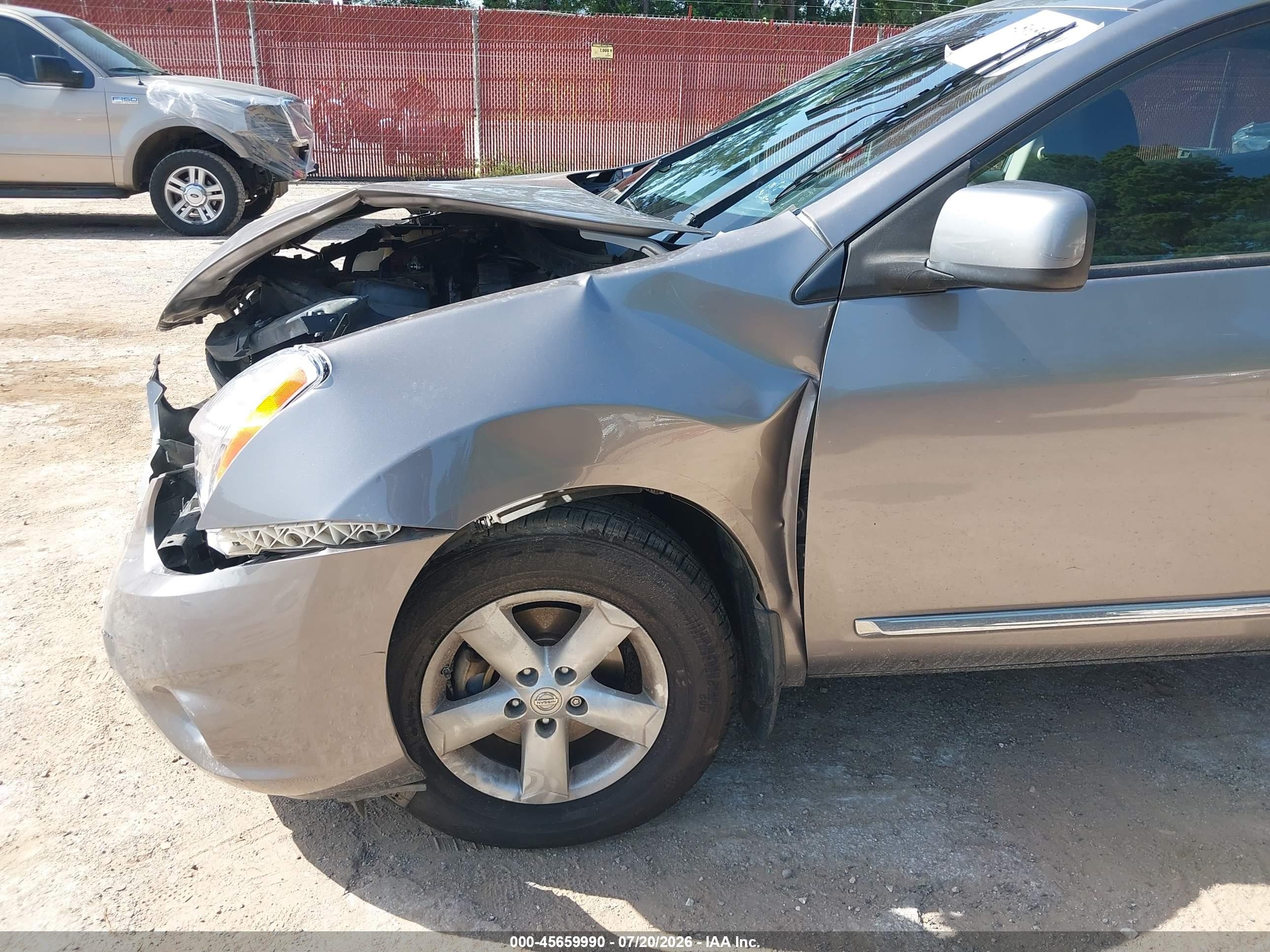 2013 Nissan Rogue S Silver vin: JN8AS5MT2DW509174