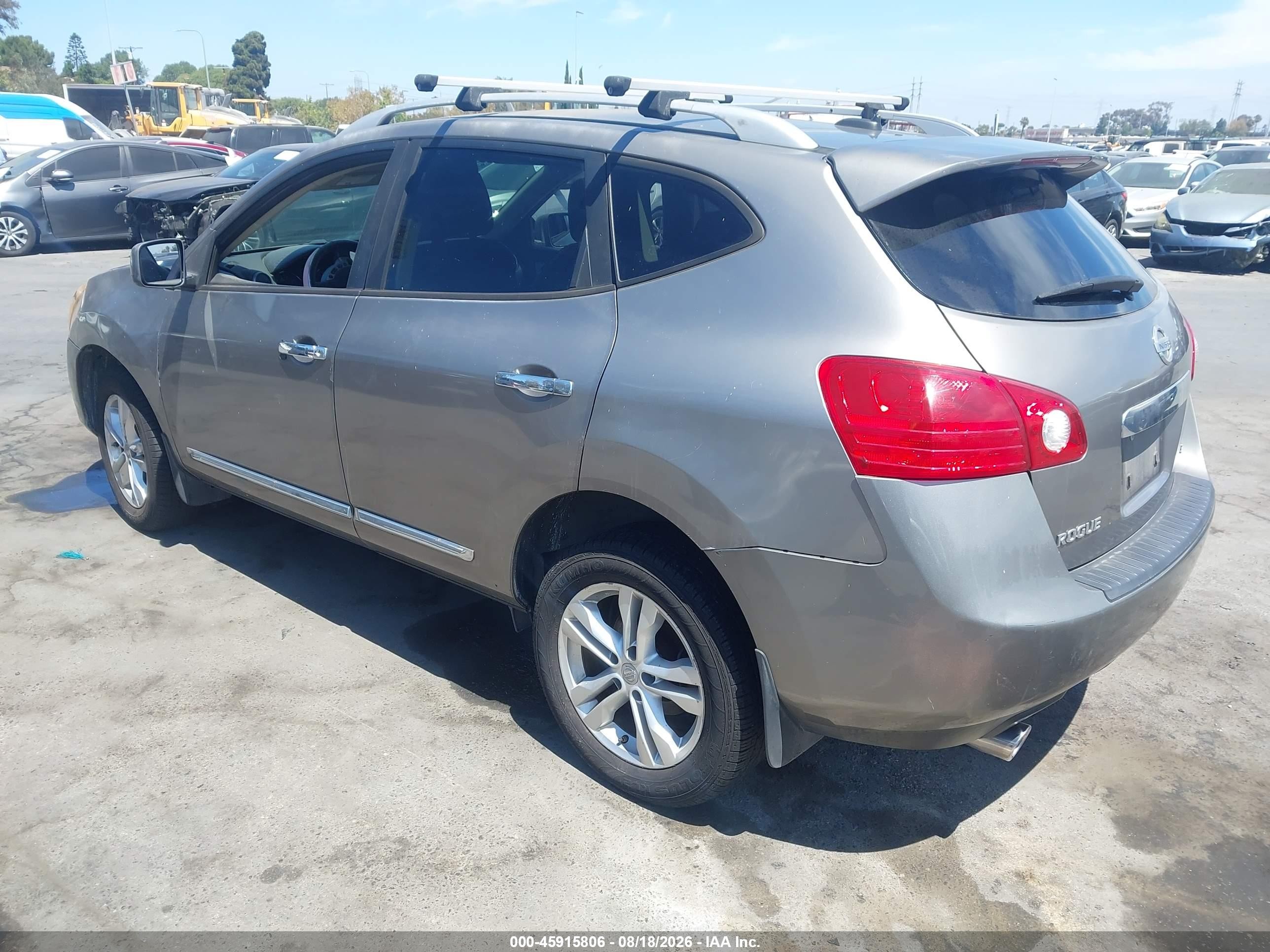2013 Nissan Rogue Sv Silver vin: JN8AS5MT2DW526329
