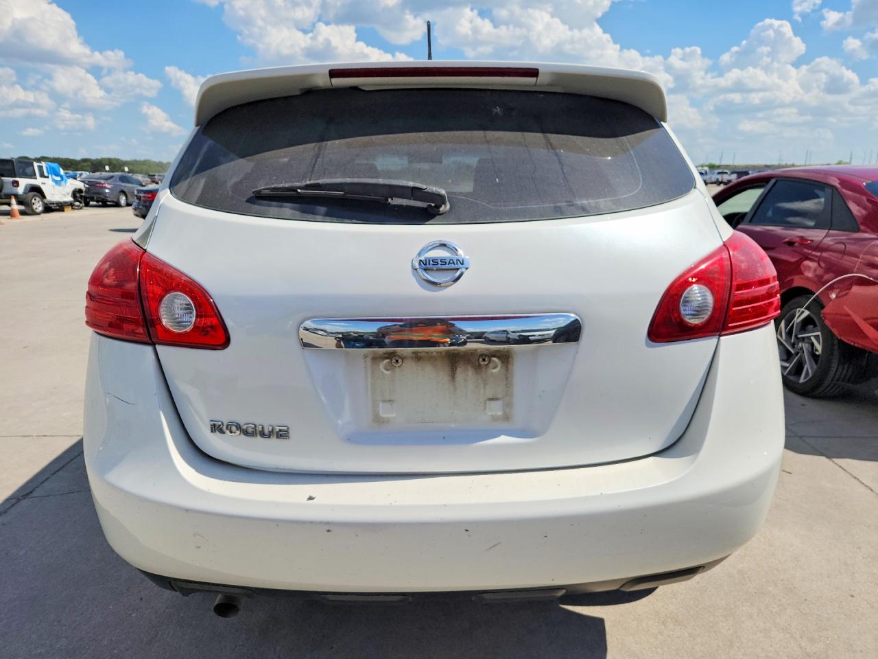 2013 Nissan Rogue S White vin: JN8AS5MT2DW545060