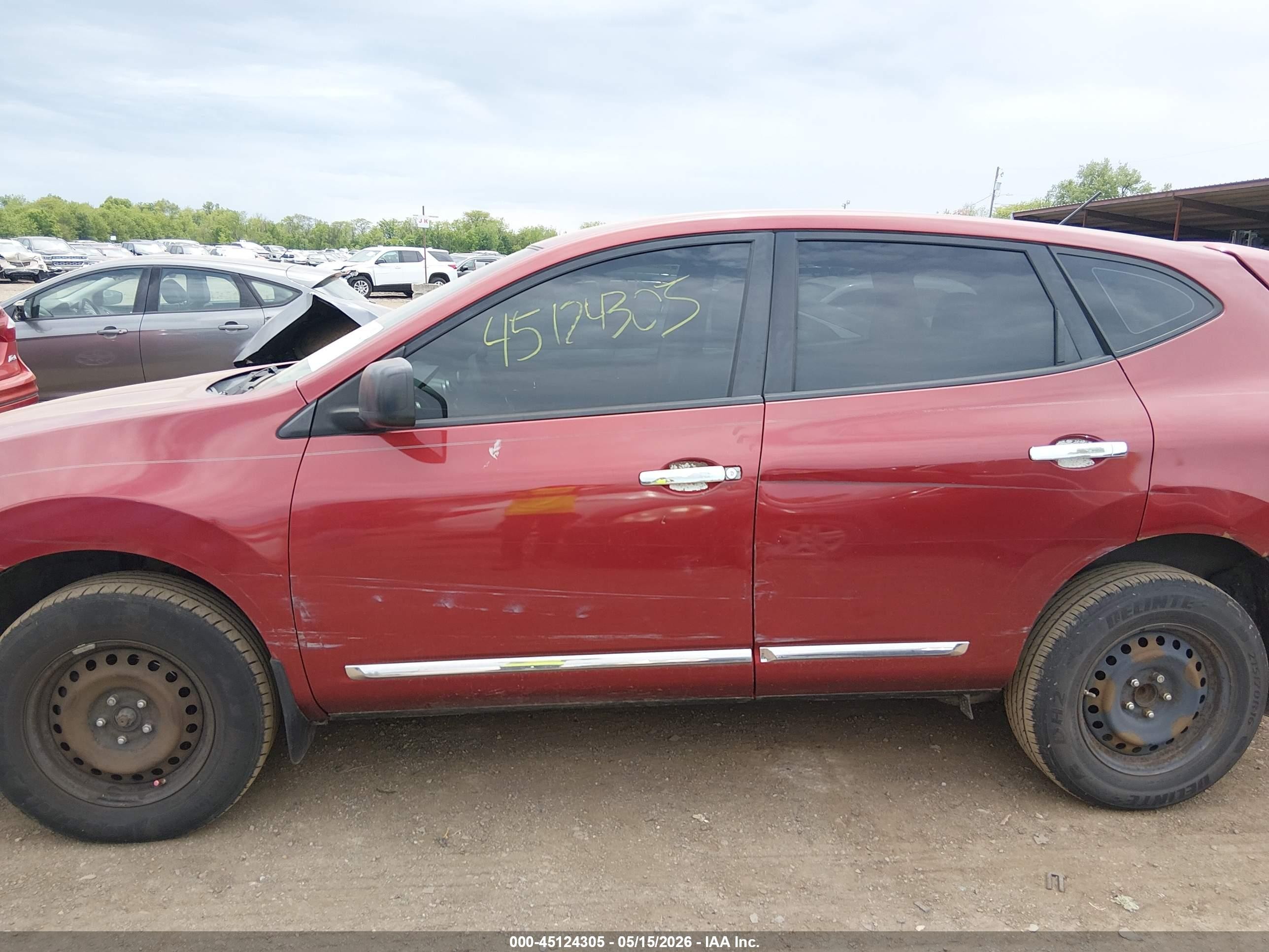 2013 Nissan Rogue S Красный vin: JN8AS5MT2DW546788