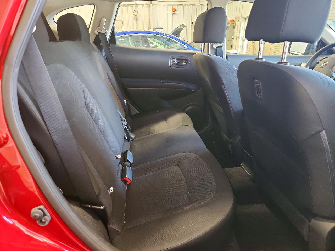 2014 Nissan Rogue Select S Burgundy vin: JN8AS5MT2EW602536