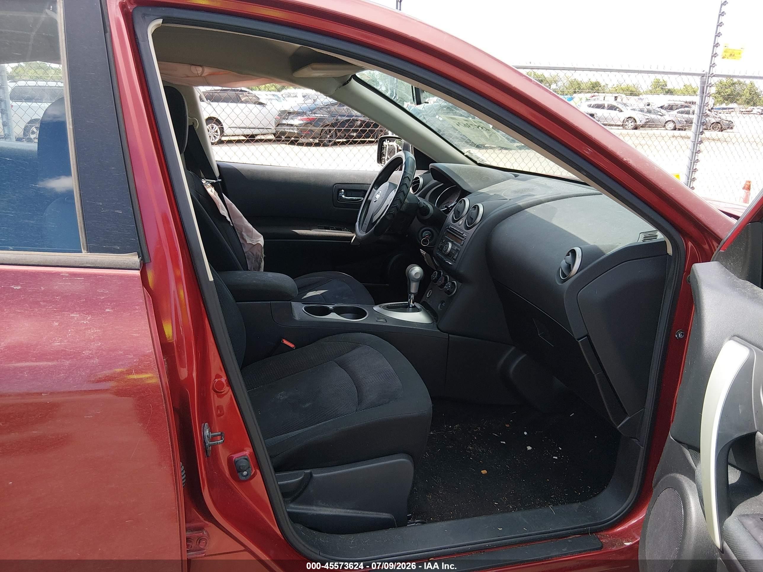 2014 Nissan Rogue Select S Красный vin: JN8AS5MT2EW610801