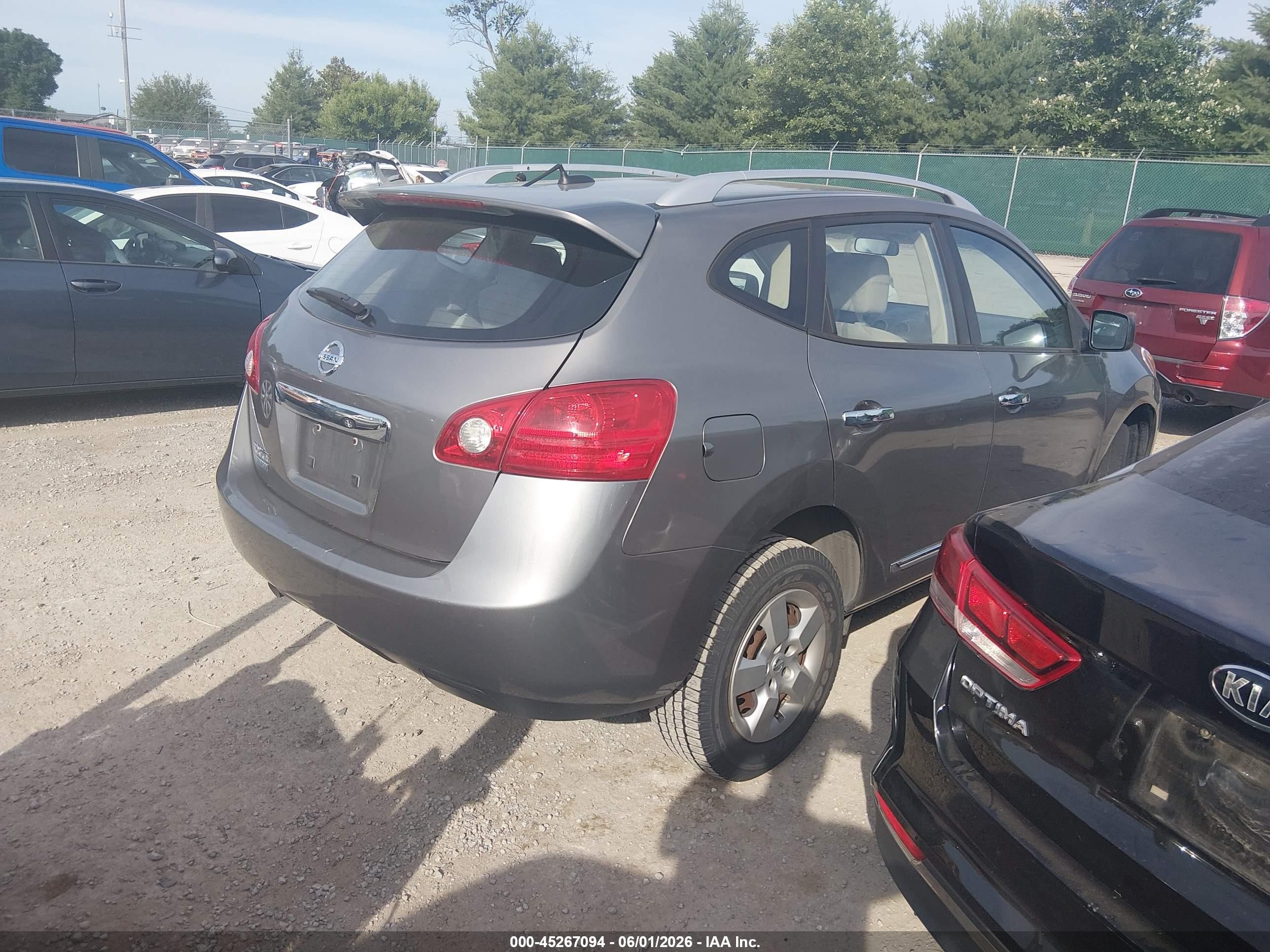 2014 Nissan Rogue Select S Gray vin: JN8AS5MT2EW621653