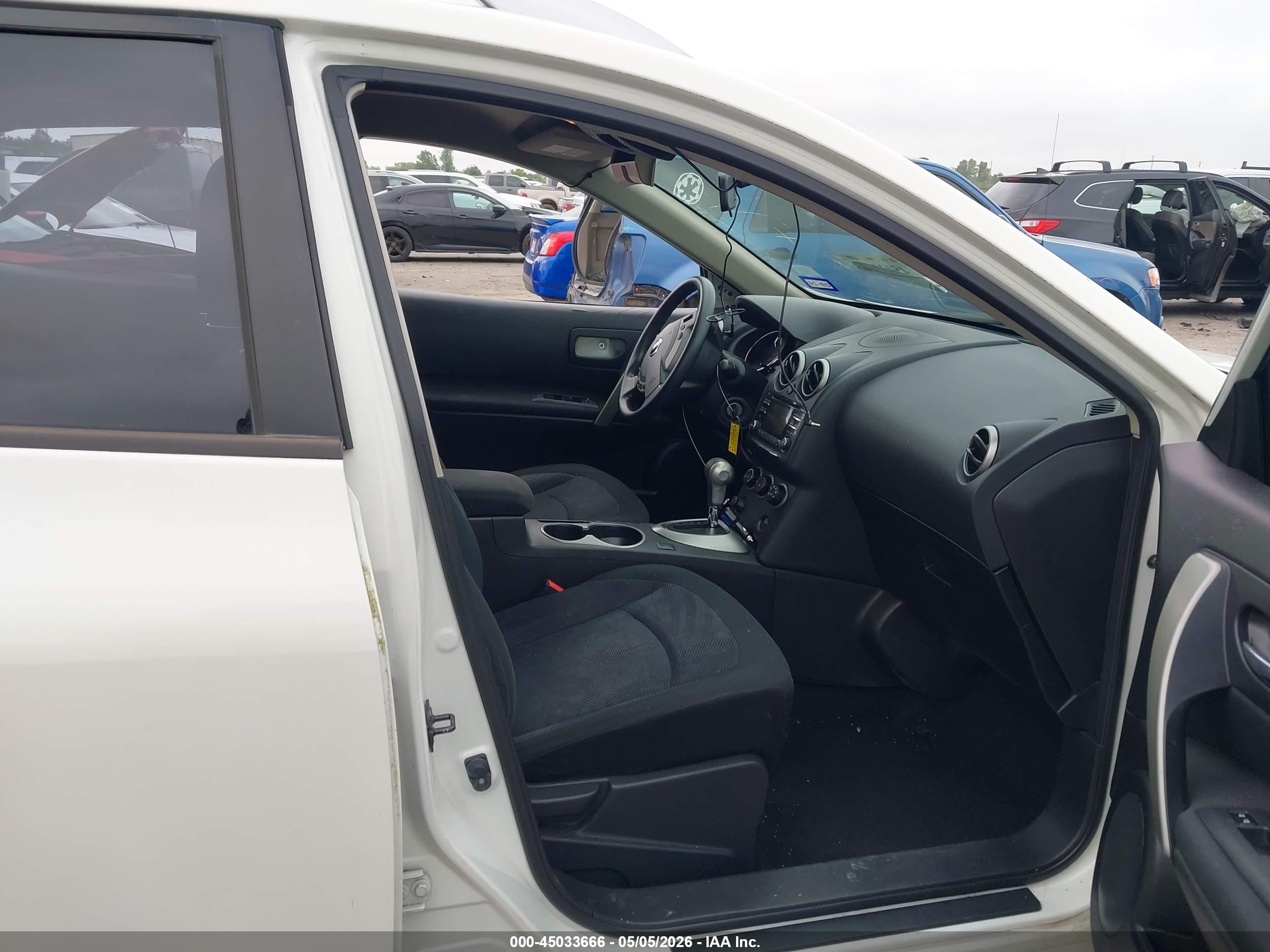 2014 Nissan Rogue Select S White vin: JN8AS5MT2EW625296