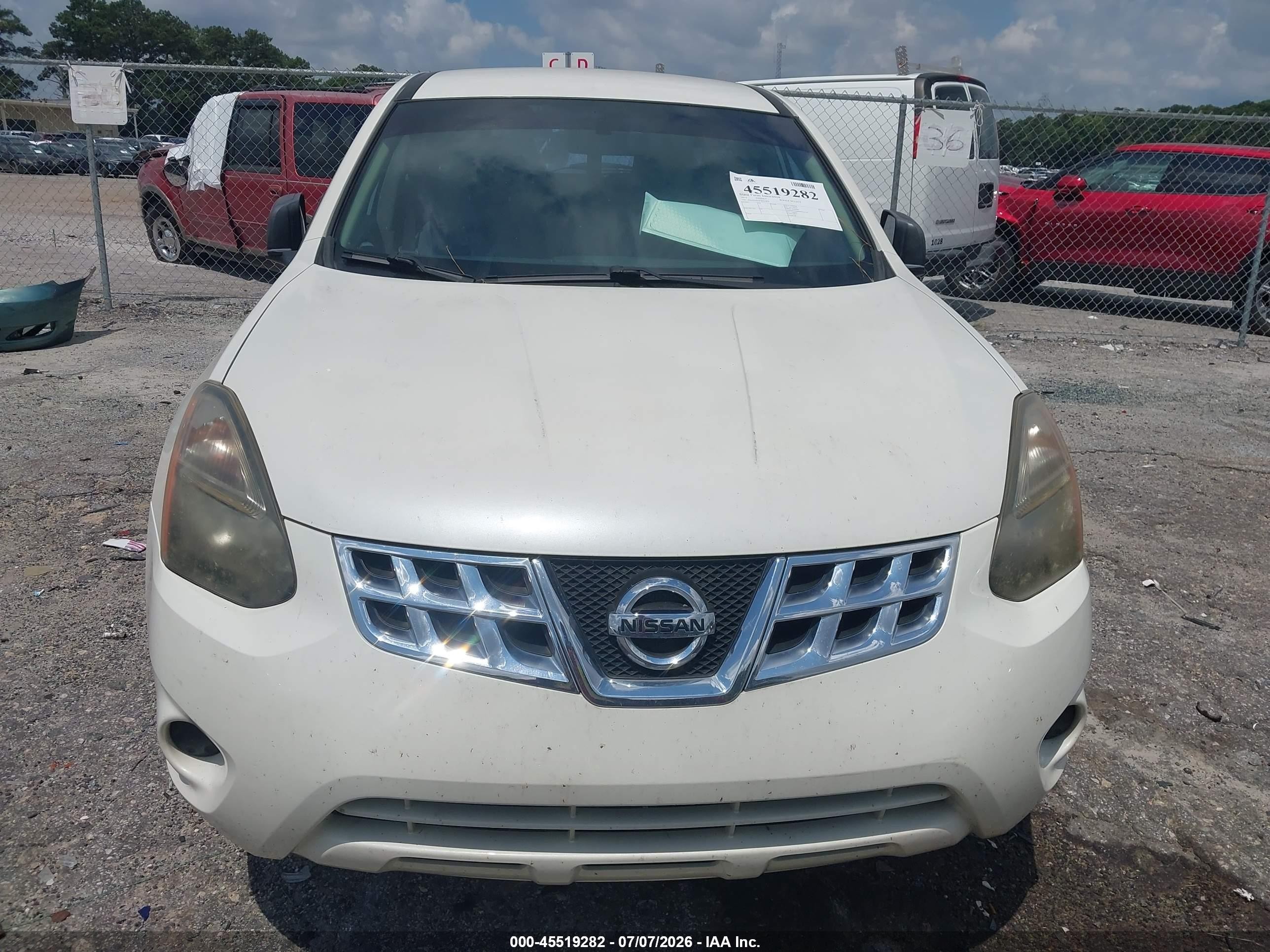 2015 Nissan Rogue Select S White vin: JN8AS5MT2FW154879