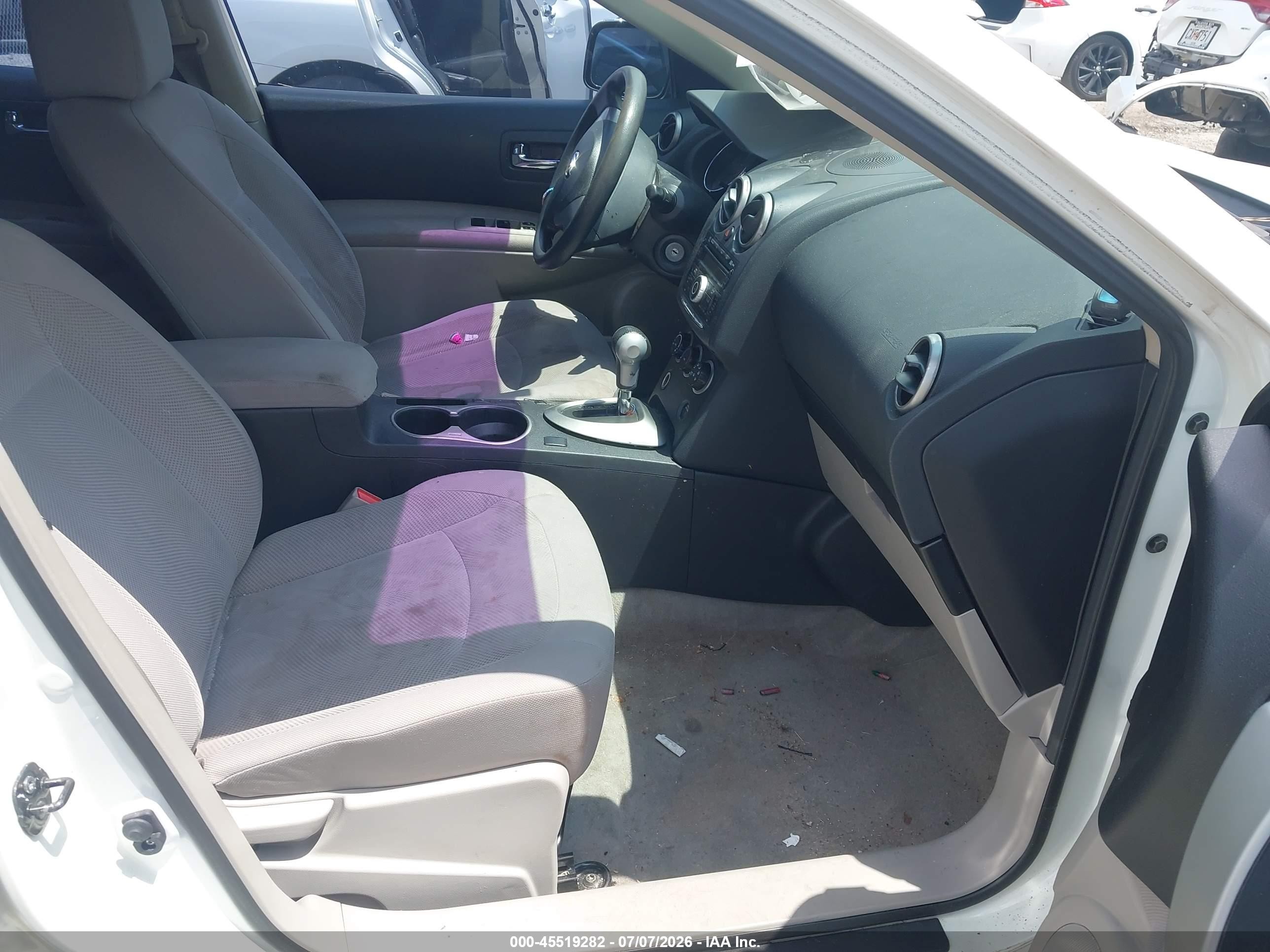 2015 Nissan Rogue Select S White vin: JN8AS5MT2FW154879