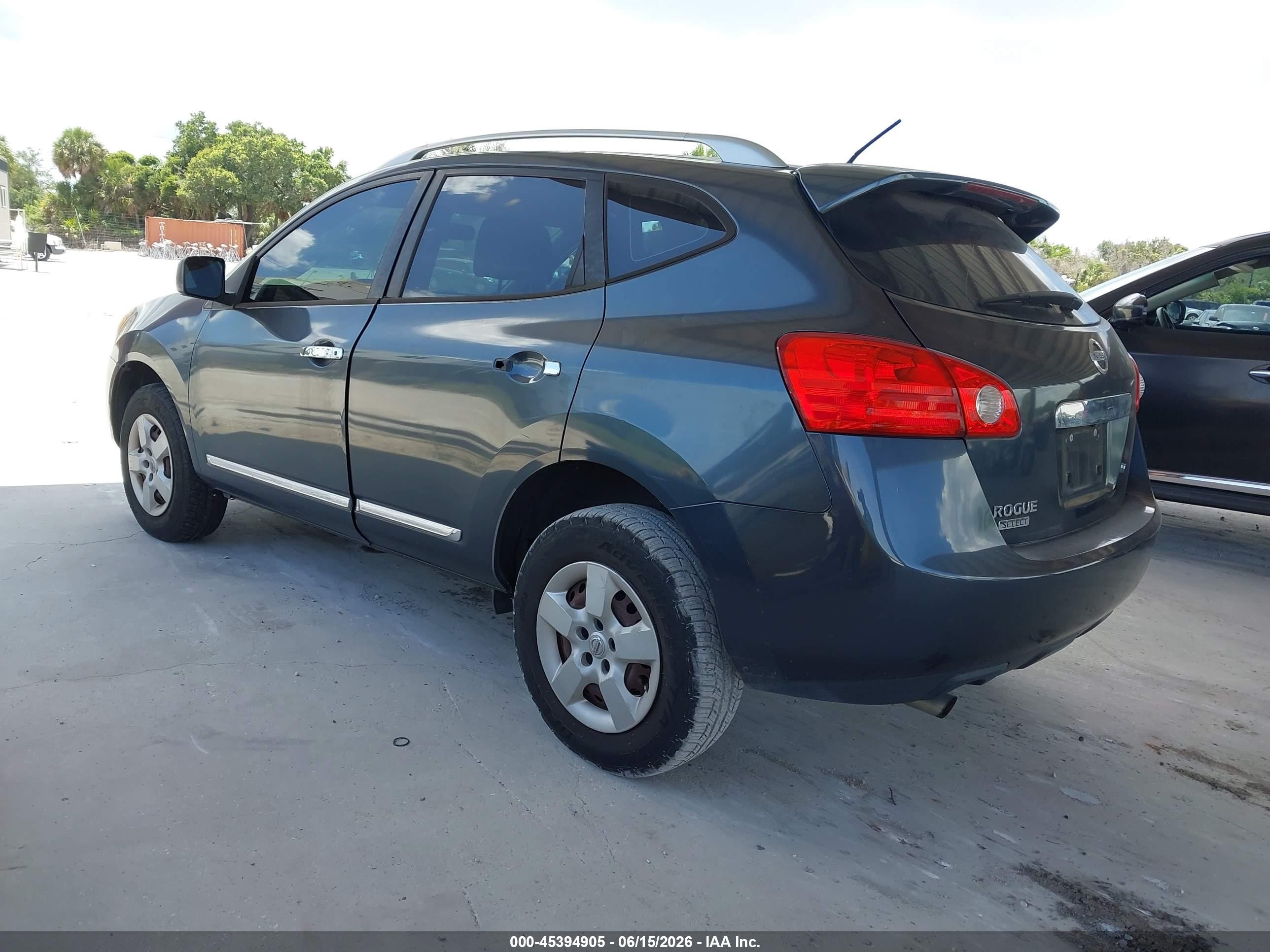 2015 Nissan Rogue Select S Gray vin: JN8AS5MT2FW156552