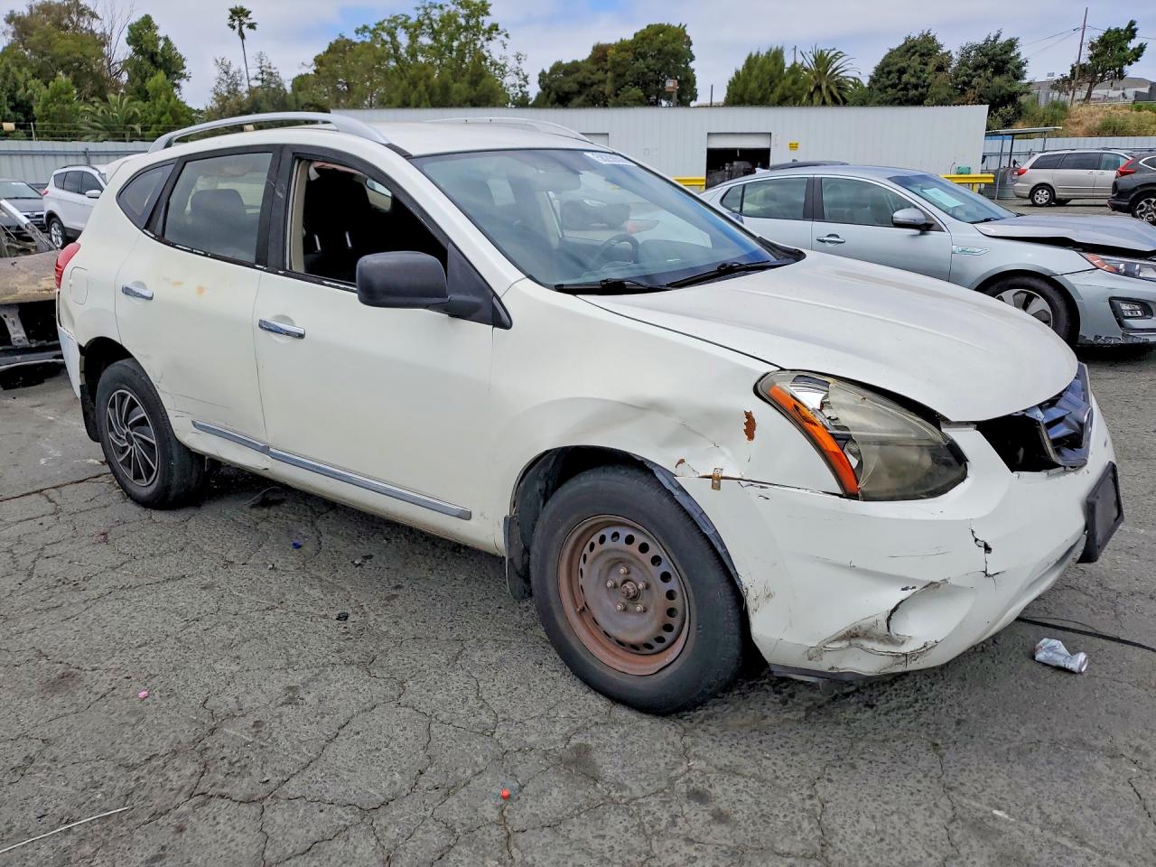 2015 Nissan Rogue Select S White vin: JN8AS5MT2FW161590