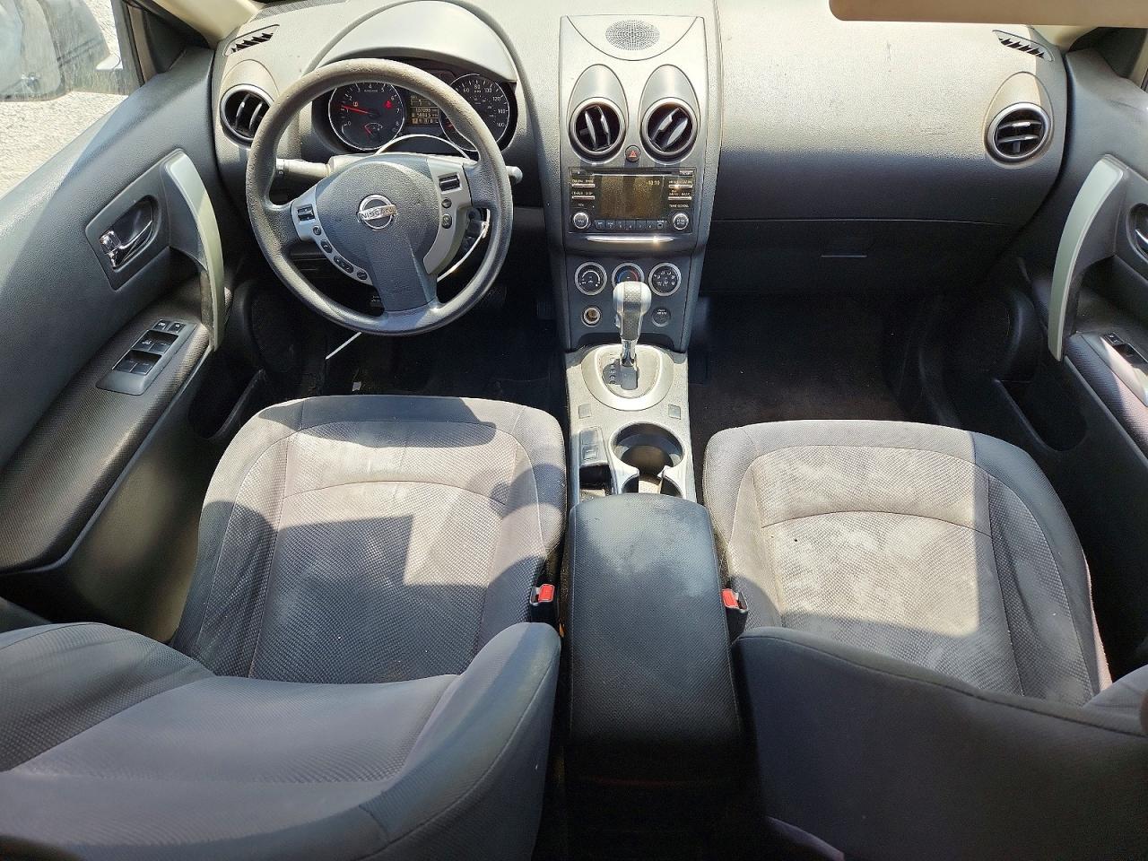 2015 Nissan Rogue Select S Silver vin: JN8AS5MT2FW163842