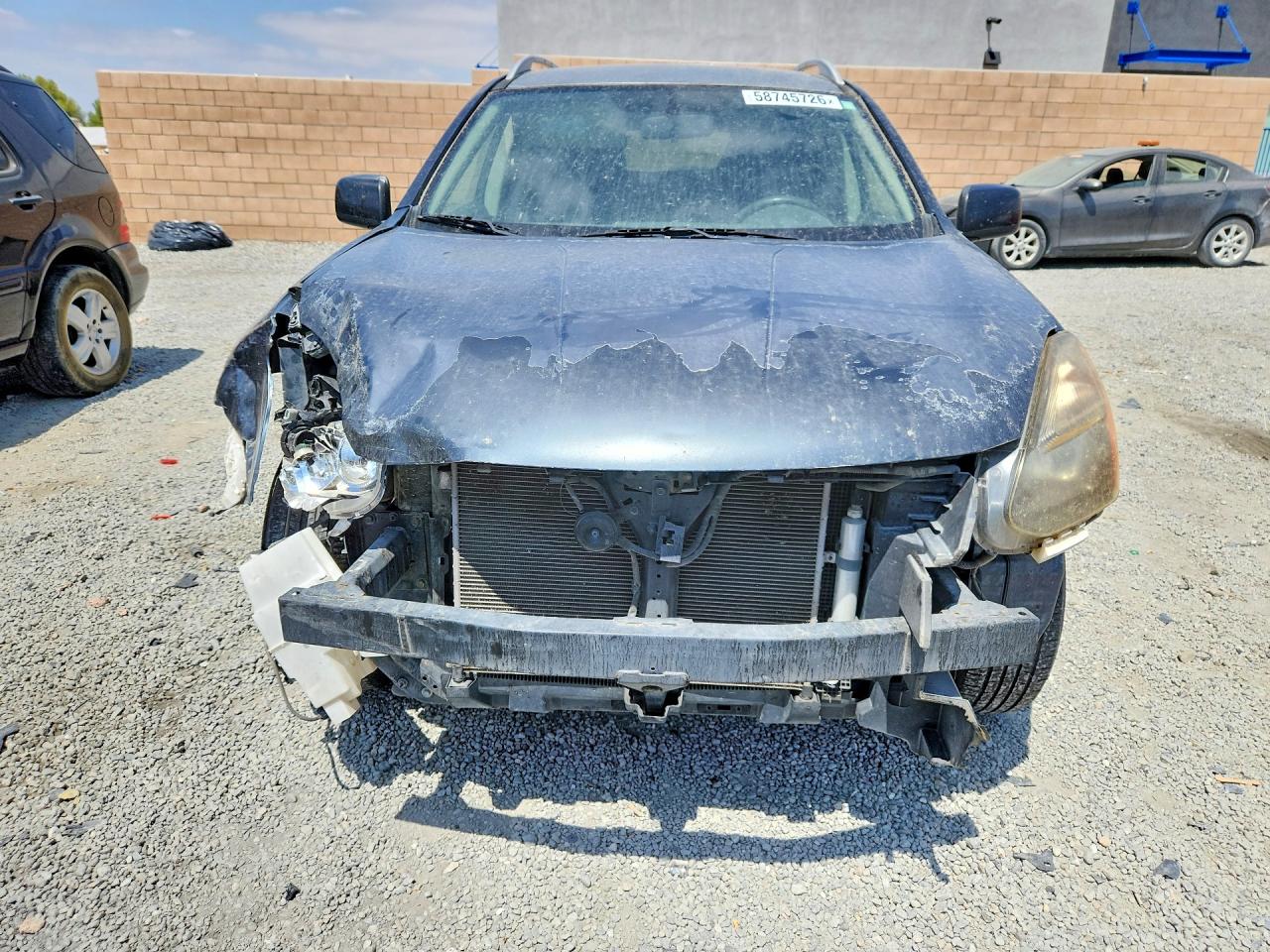 2015 Nissan Rogue Select S Silver vin: JN8AS5MT2FW163842