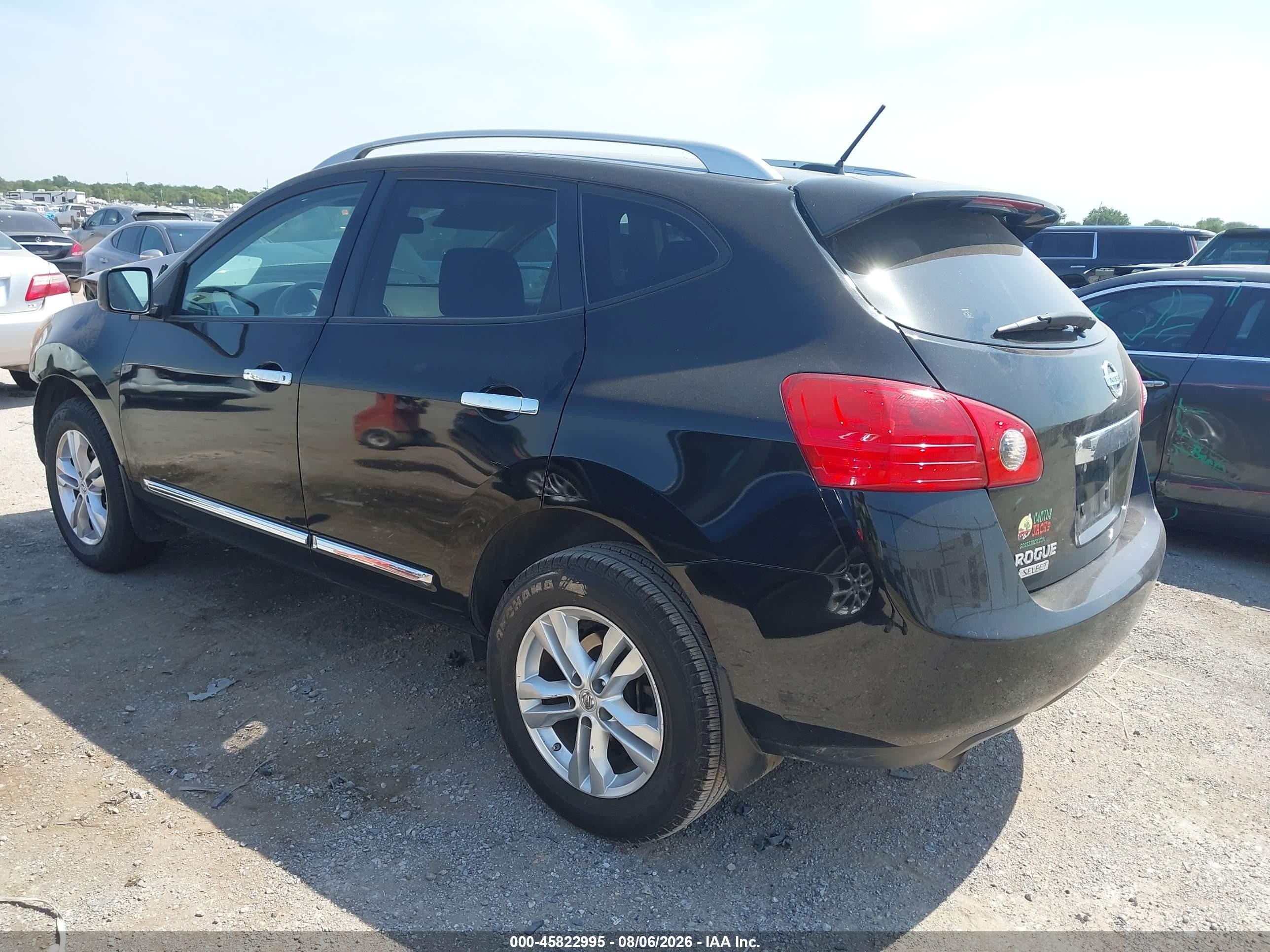 2015 Nissan Rogue Select S Черный vin: JN8AS5MT2FW165560