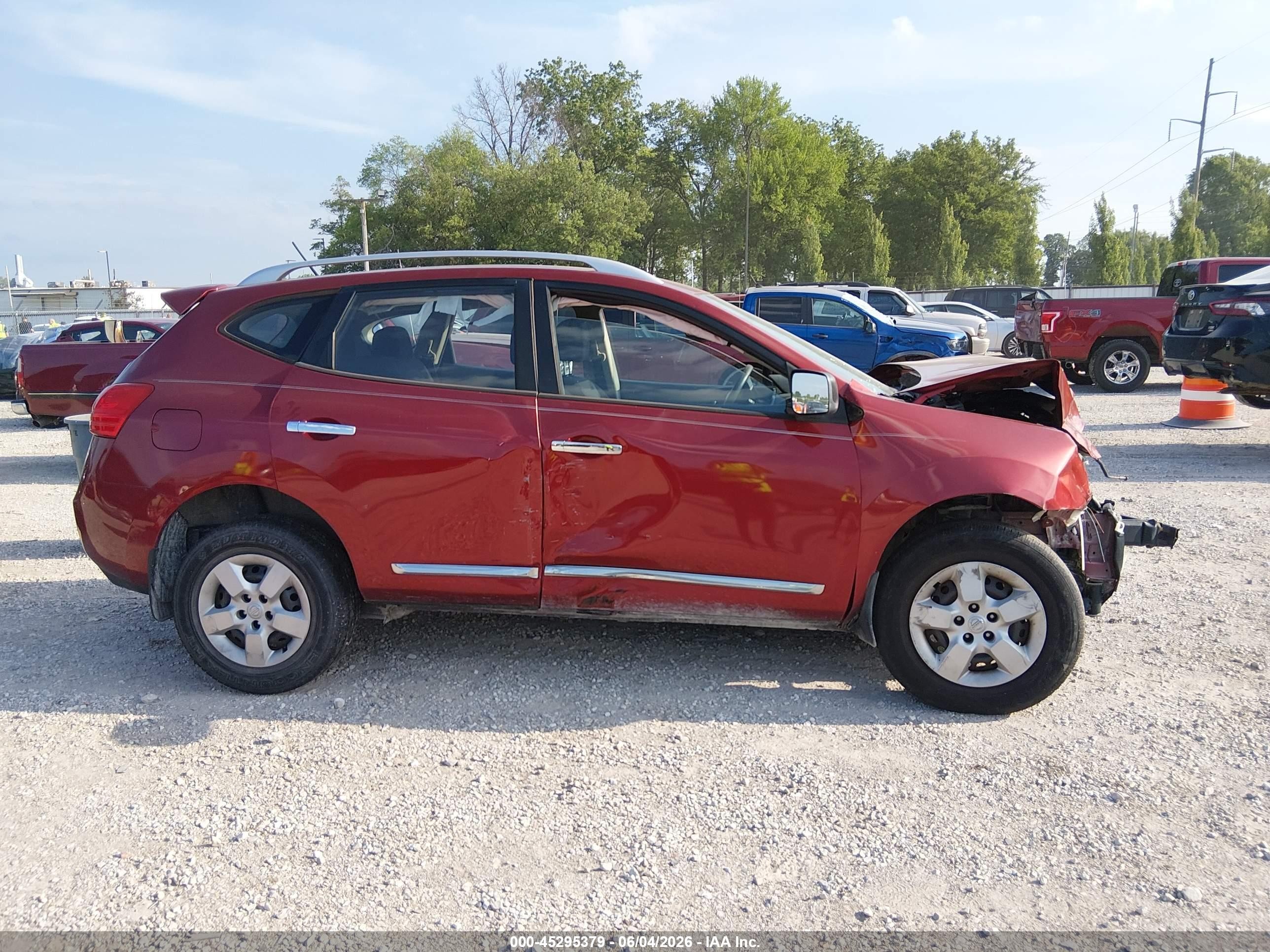 2015 Nissan Rogue Select S Red vin: JN8AS5MT2FW651396