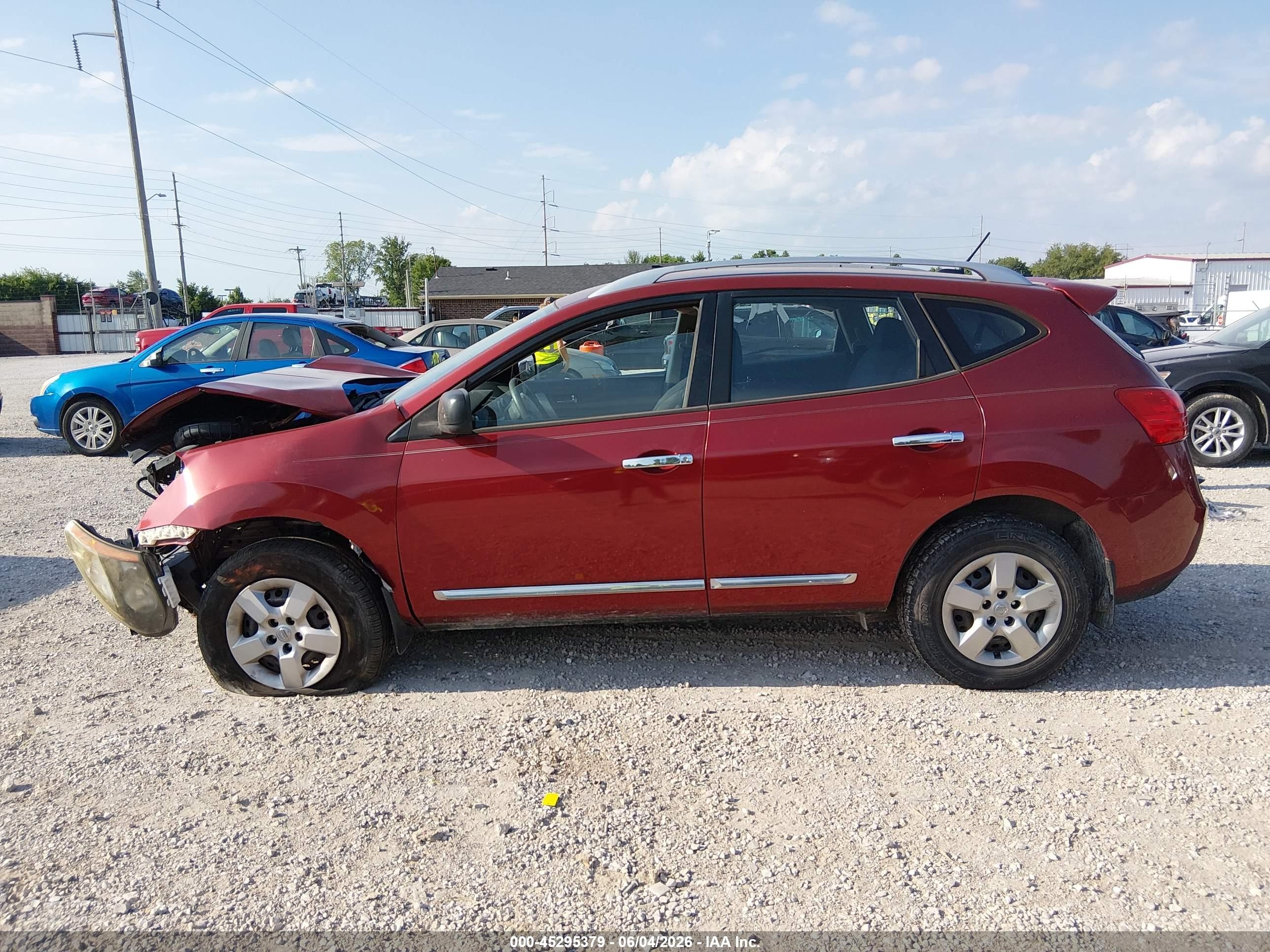 2015 Nissan Rogue Select S Red vin: JN8AS5MT2FW651396