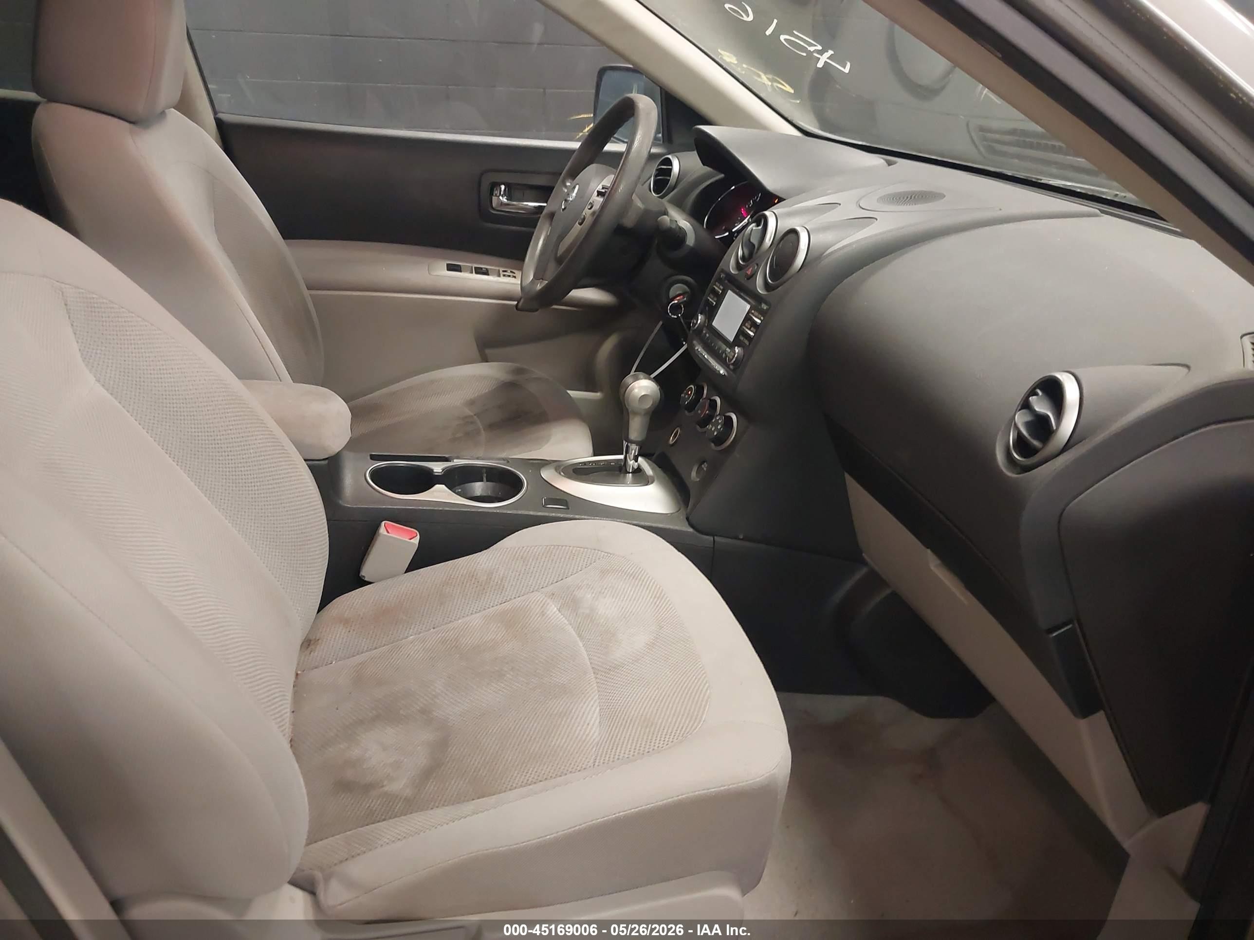 2015 Nissan Rogue Select S Серый vin: JN8AS5MT2FW662625