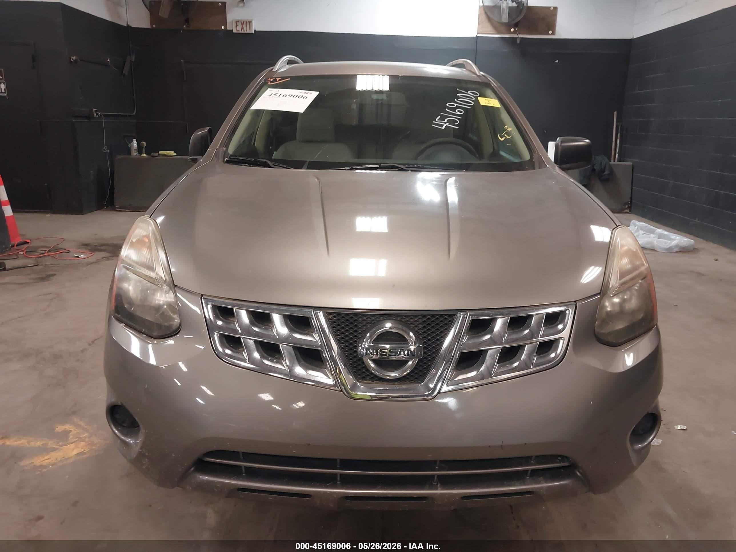 2015 Nissan Rogue Select S Серый vin: JN8AS5MT2FW662625