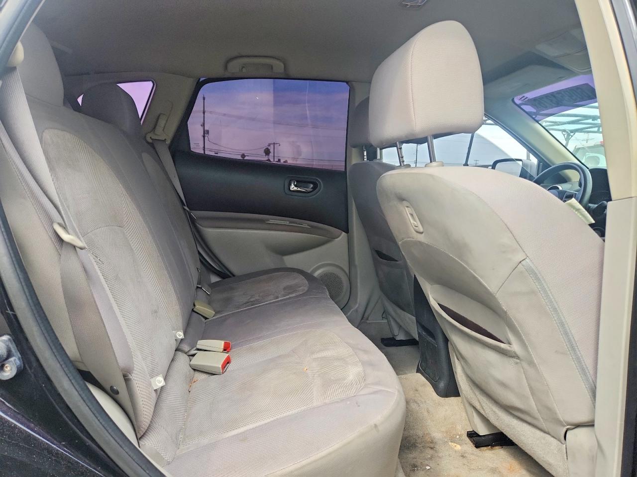 2011 Nissan Rogue S/sv/krom Black vin: JN8AS5MT3BW566853