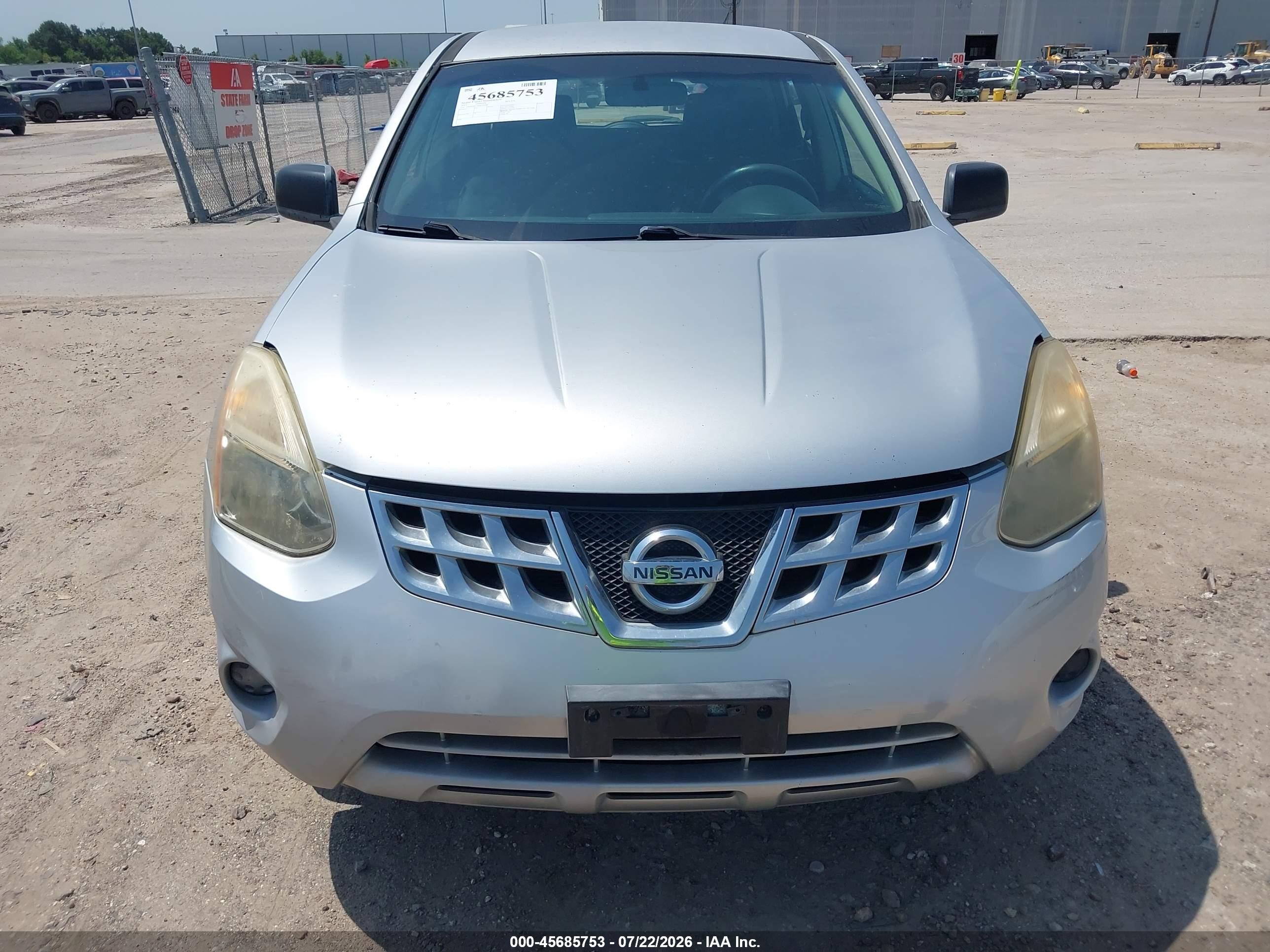 2011 Nissan Rogue S Серебряный vin: JN8AS5MT3BW568988