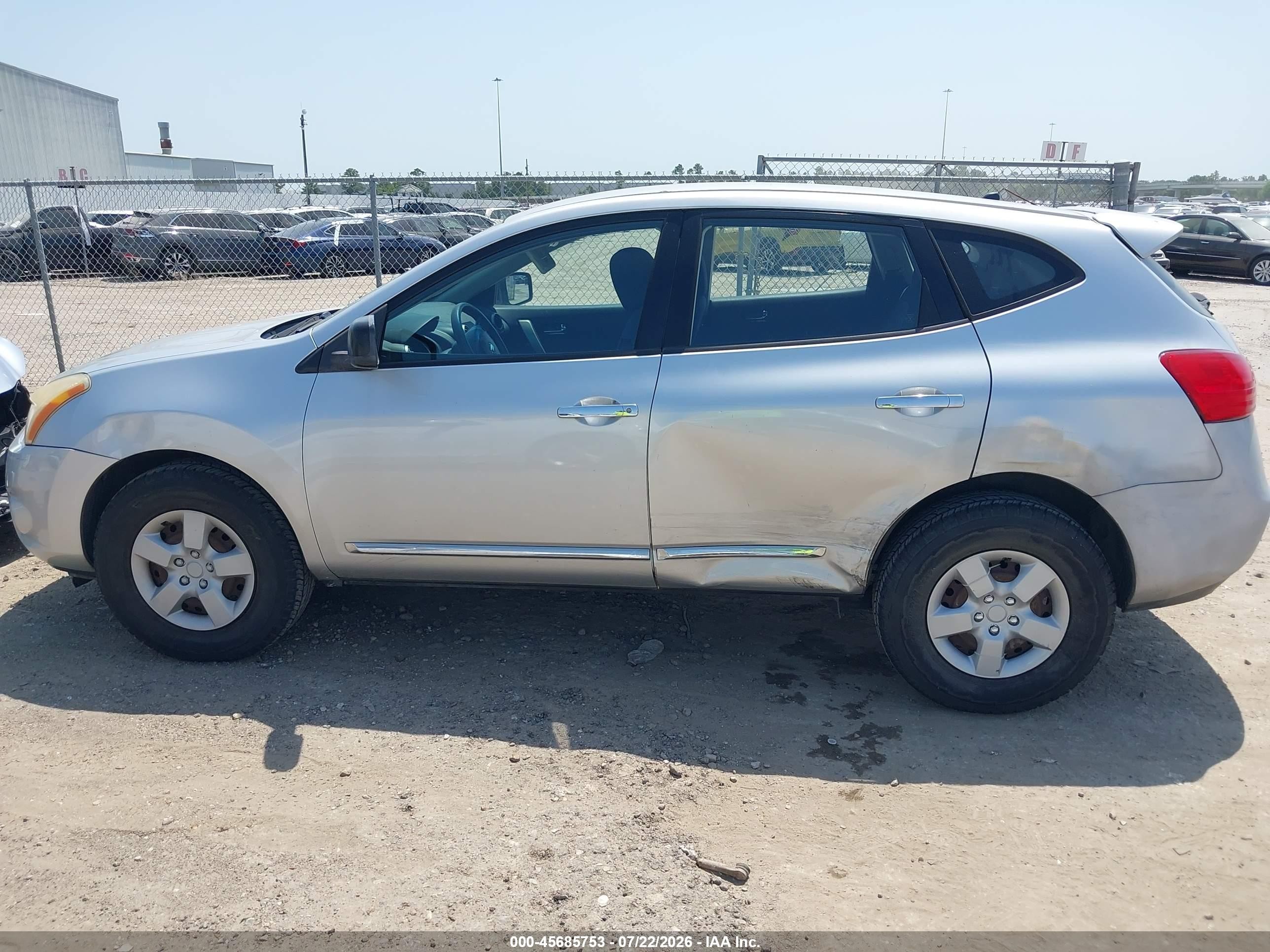 2011 Nissan Rogue S Серебряный vin: JN8AS5MT3BW568988
