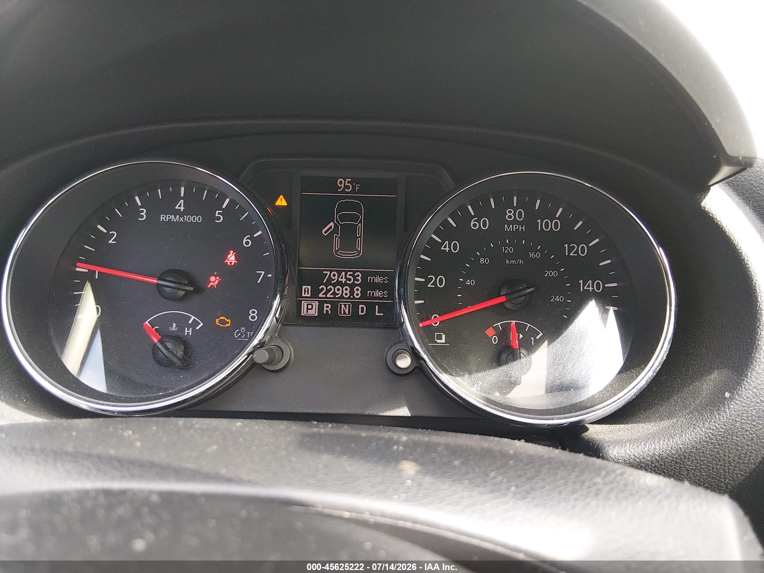 2011 Nissan Rogue S Silver vin: JN8AS5MT3BW573379