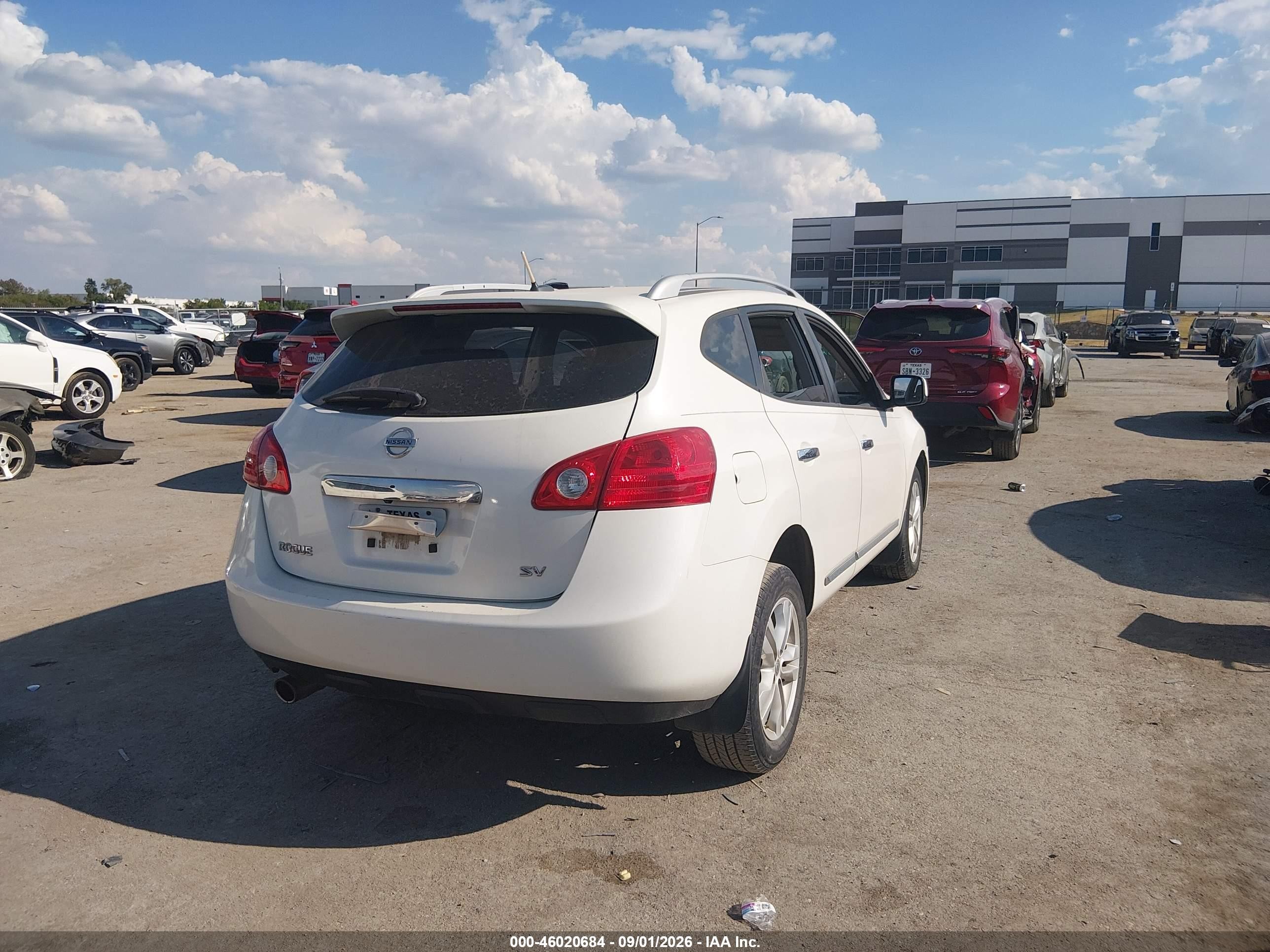 2012 Nissan Rogue Sv White vin: JN8AS5MT3CW269955