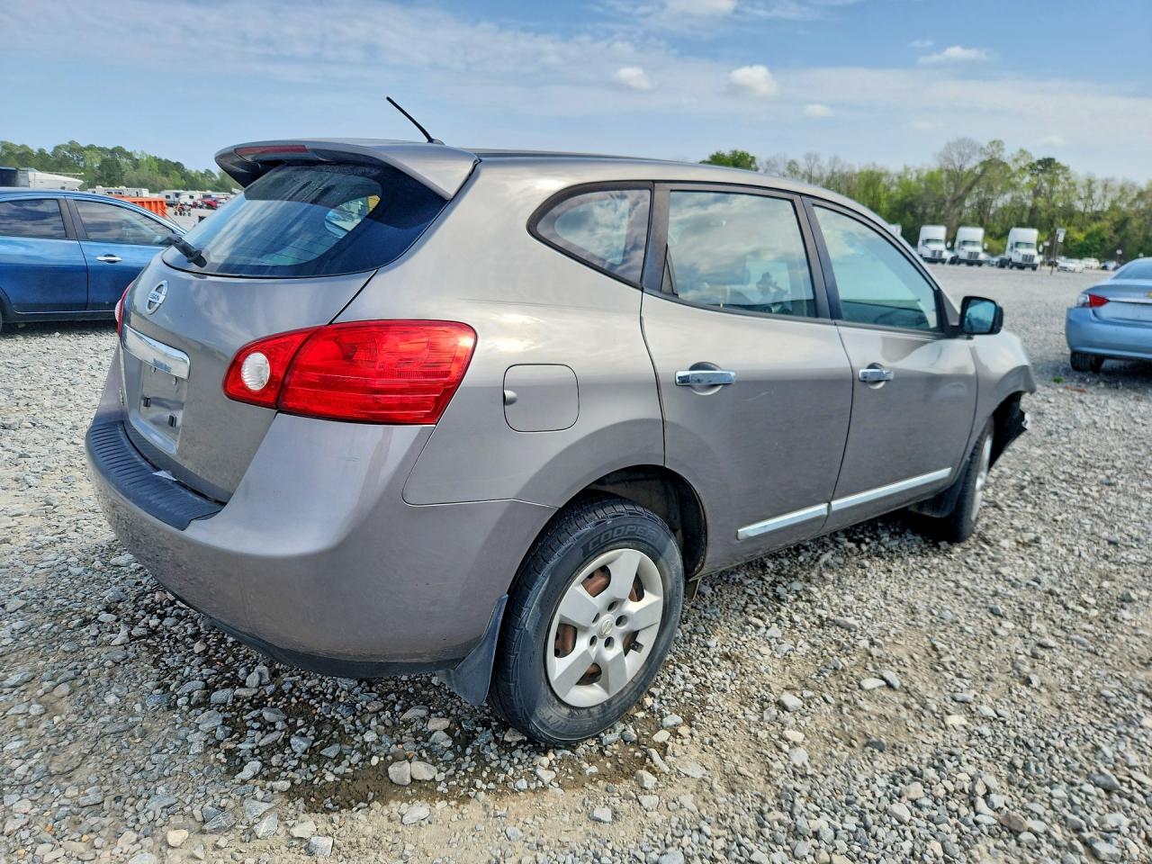 2012 Nissan Rogue S Beige vin: JN8AS5MT3CW291874