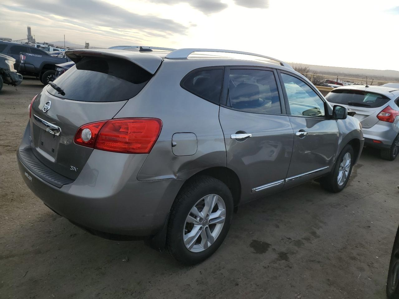 2012 Nissan Rogue S Gold vin: JN8AS5MT3CW609802