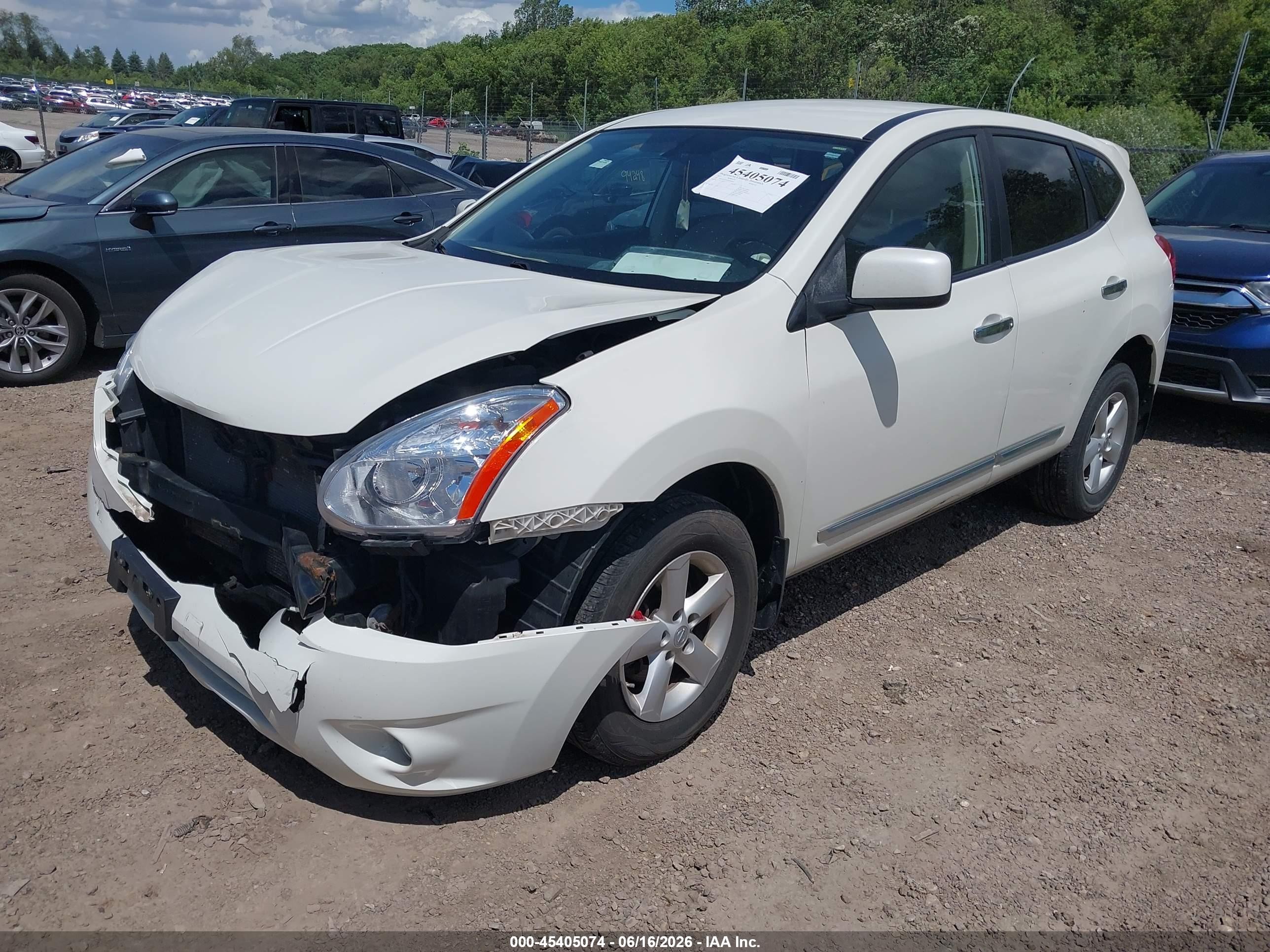 2013 Nissan Rogue S White vin: JN8AS5MT3DW004664