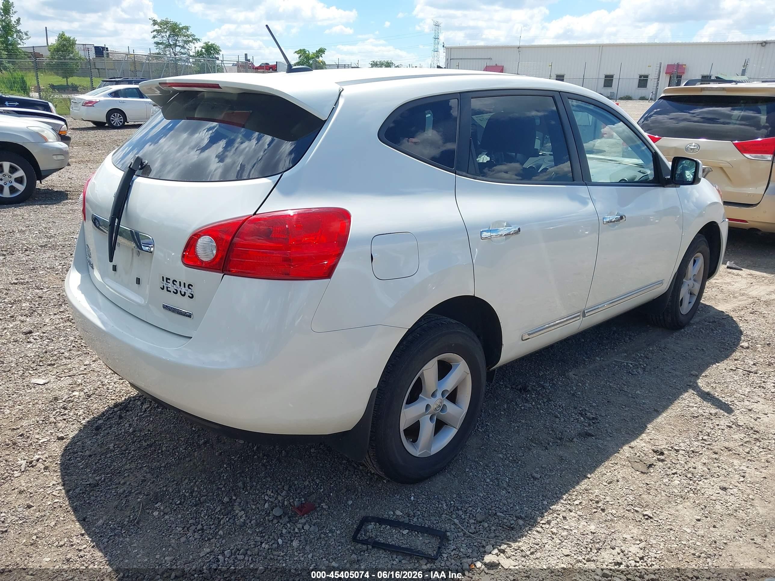 2013 Nissan Rogue S White vin: JN8AS5MT3DW004664