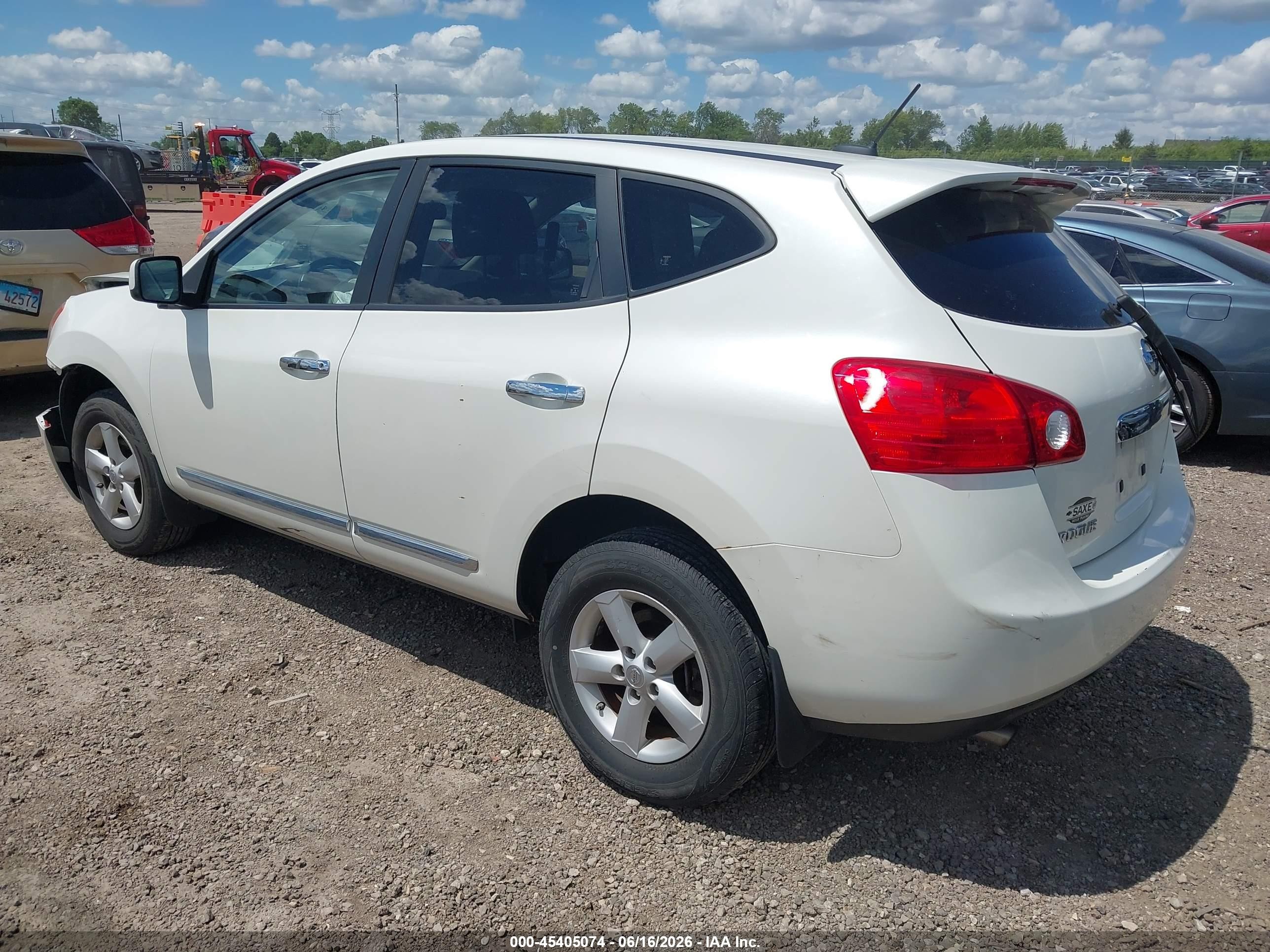 2013 Nissan Rogue S White vin: JN8AS5MT3DW004664