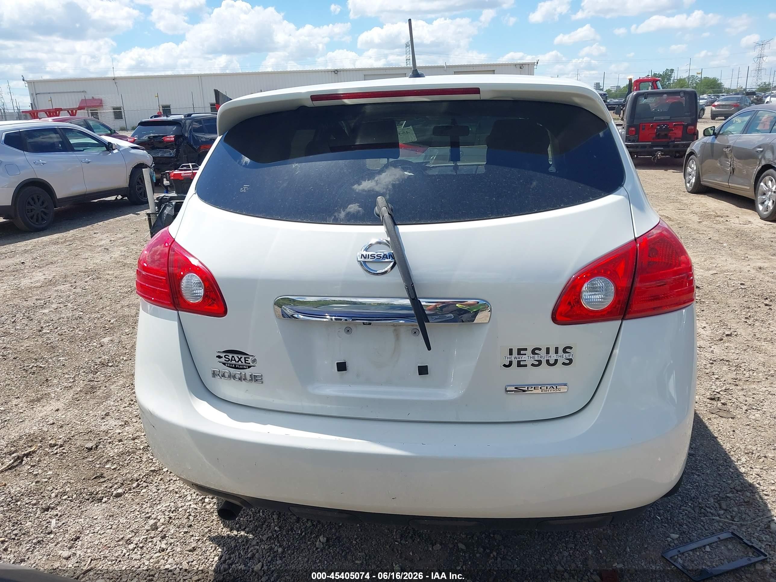2013 Nissan Rogue S White vin: JN8AS5MT3DW004664