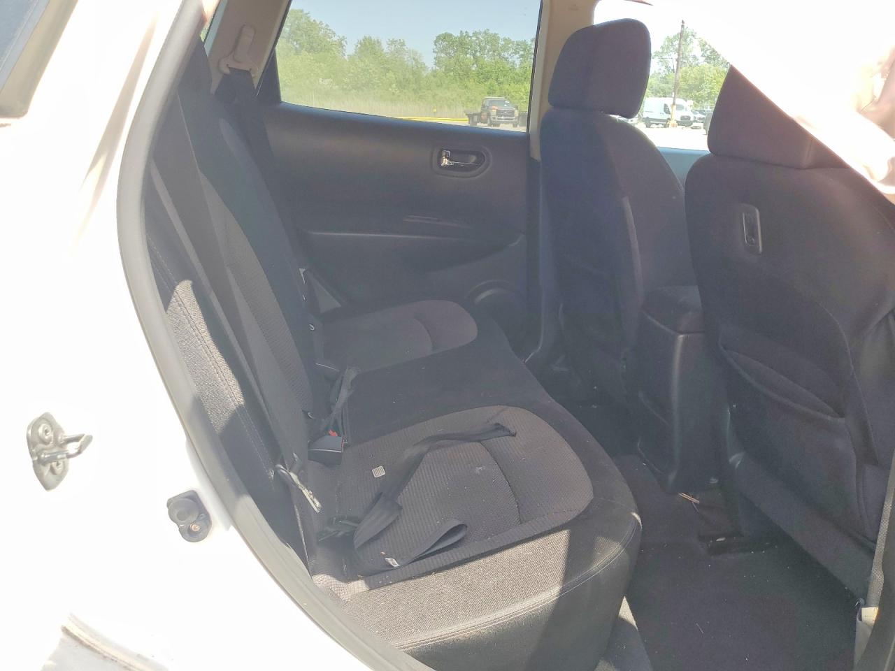 2013 Nissan Rogue S/sv White vin: JN8AS5MT3DW023232
