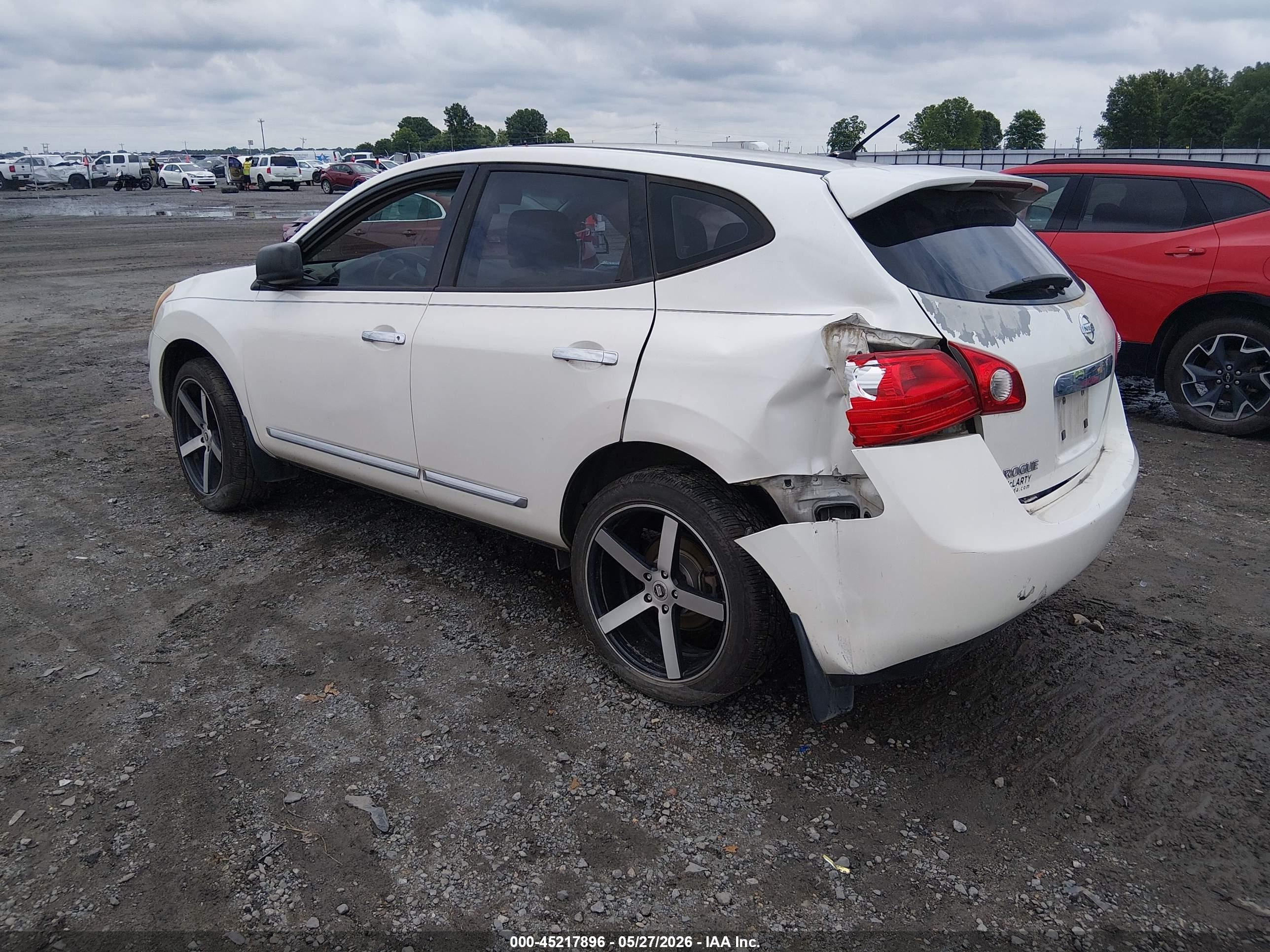 2013 Nissan Rogue S White vin: JN8AS5MT3DW037289