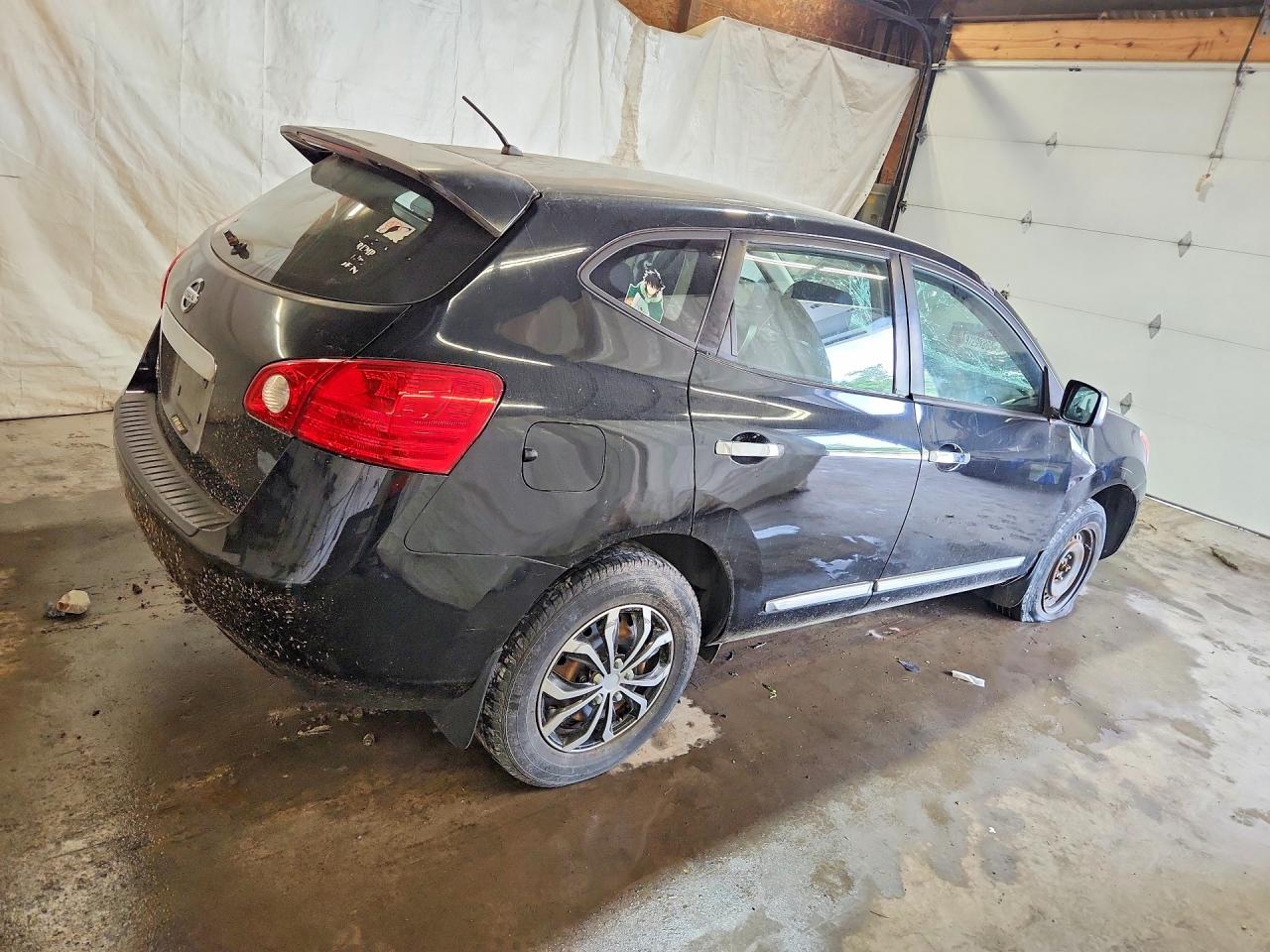2013 Nissan Rogue S Черный vin: JN8AS5MT3DW511077