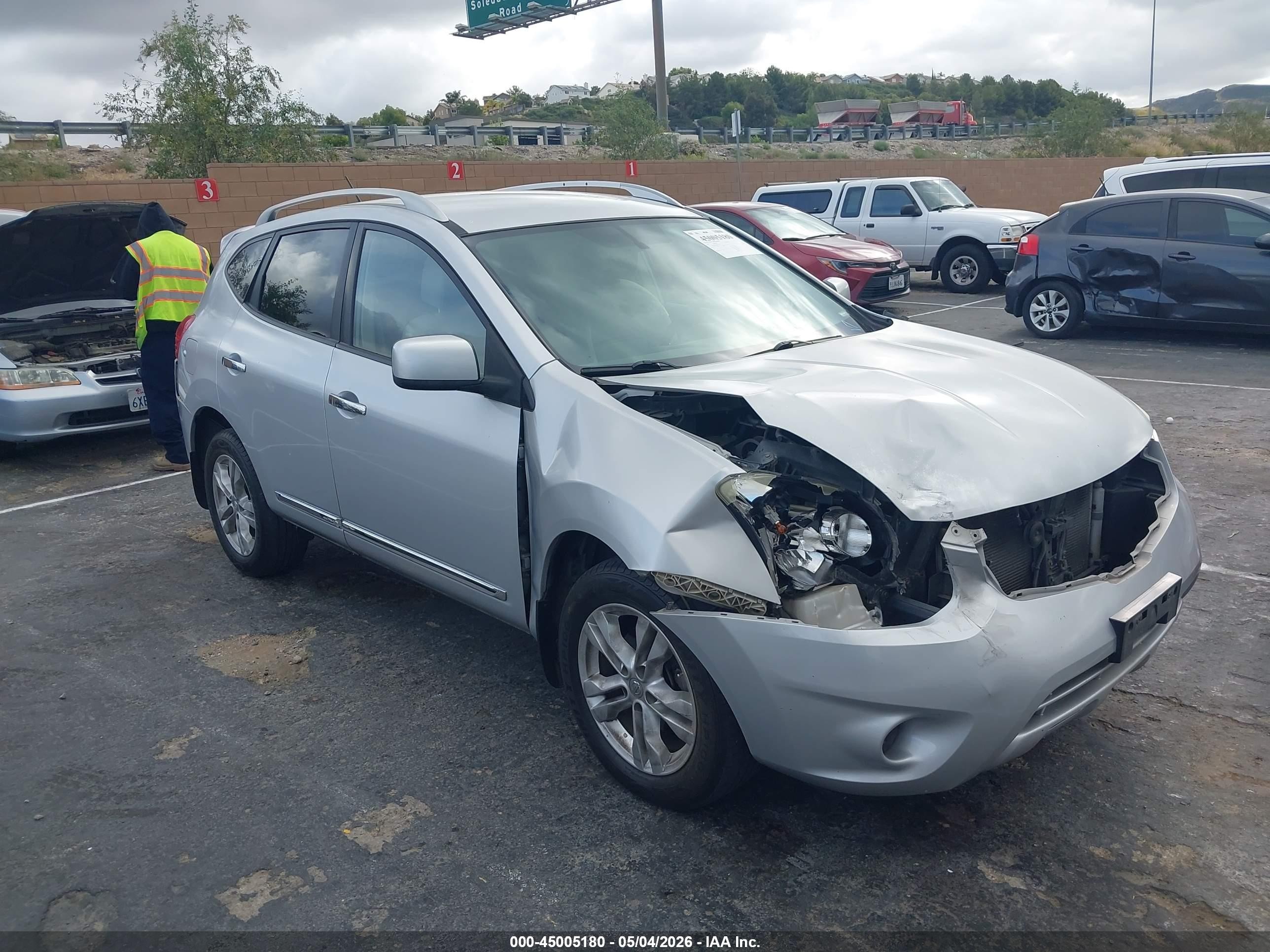 2013 Nissan Rogue Sv Silver vin: JN8AS5MT3DW525531