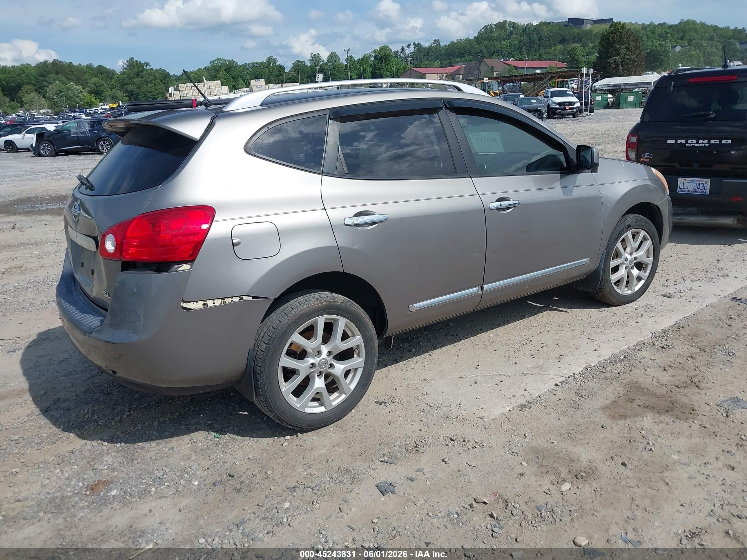 2013 Nissan Rogue Sv W/sl Pkg Silver vin: JN8AS5MT3DW533385