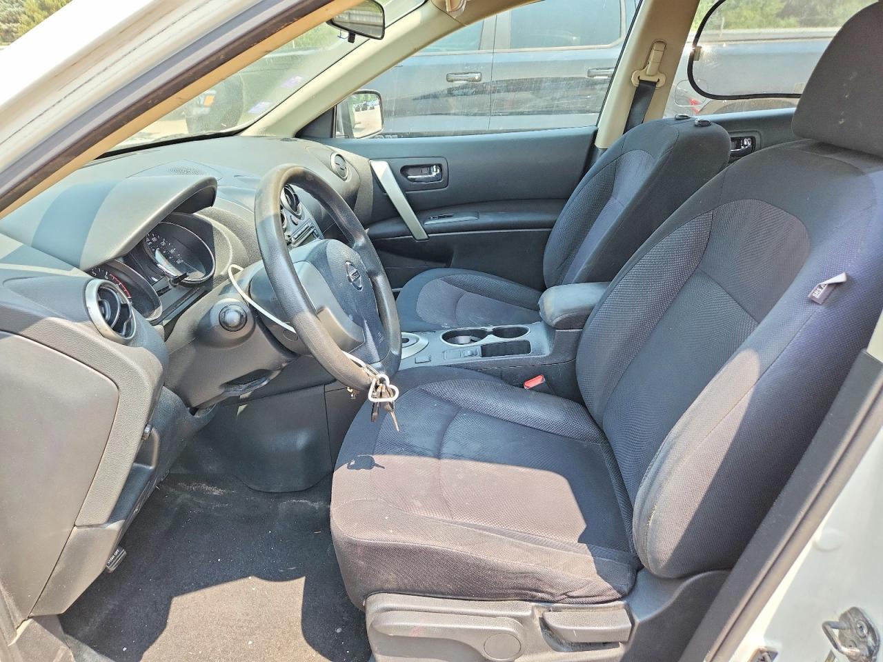2013 Nissan Rogue S White vin: JN8AS5MT3DW543849