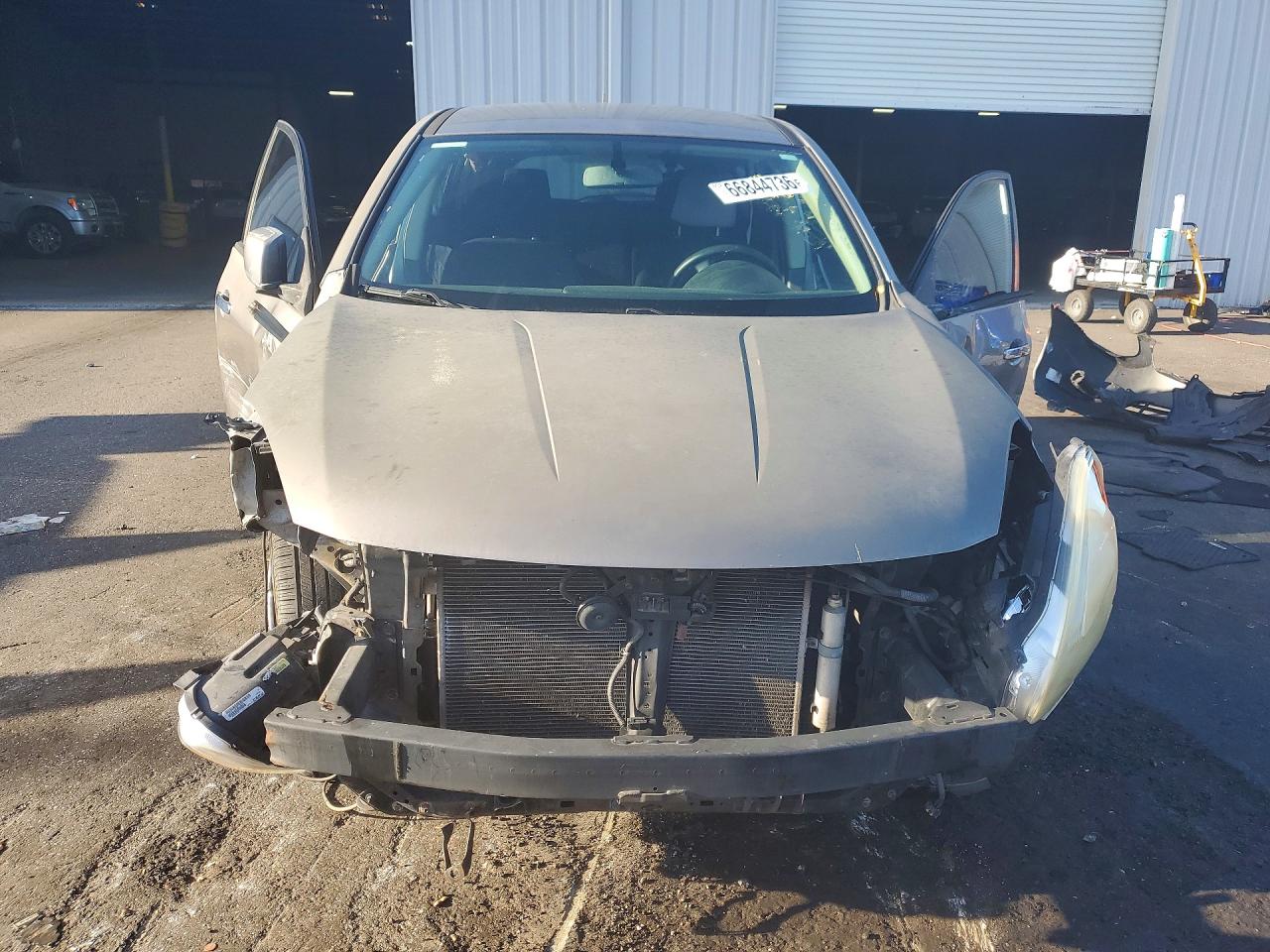 2013 Nissan Rogue S Silver vin: JN8AS5MT3DW546668