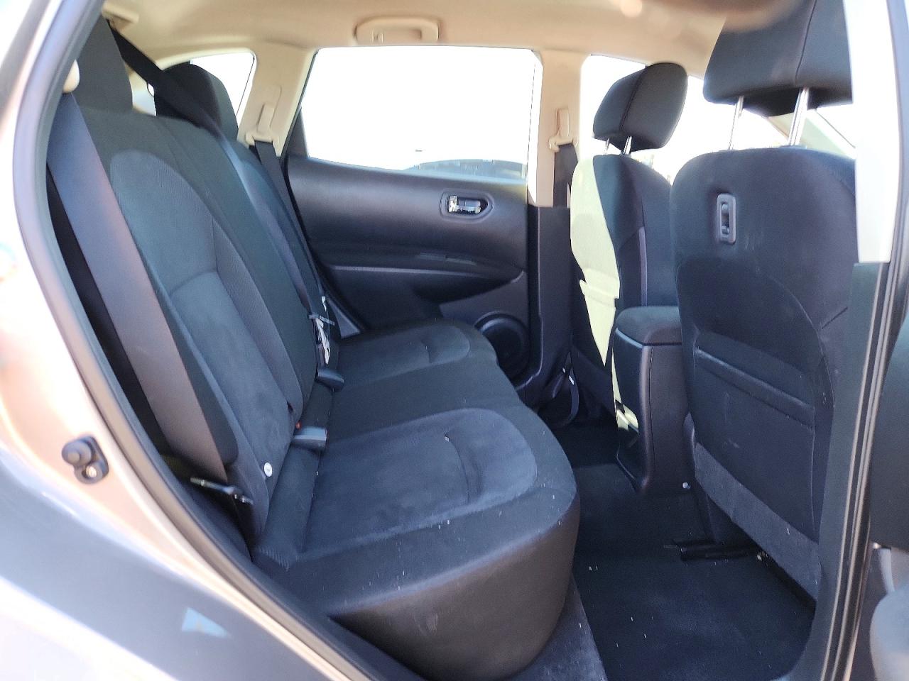 2014 Nissan Rogue Select S Gray vin: JN8AS5MT3EW101347