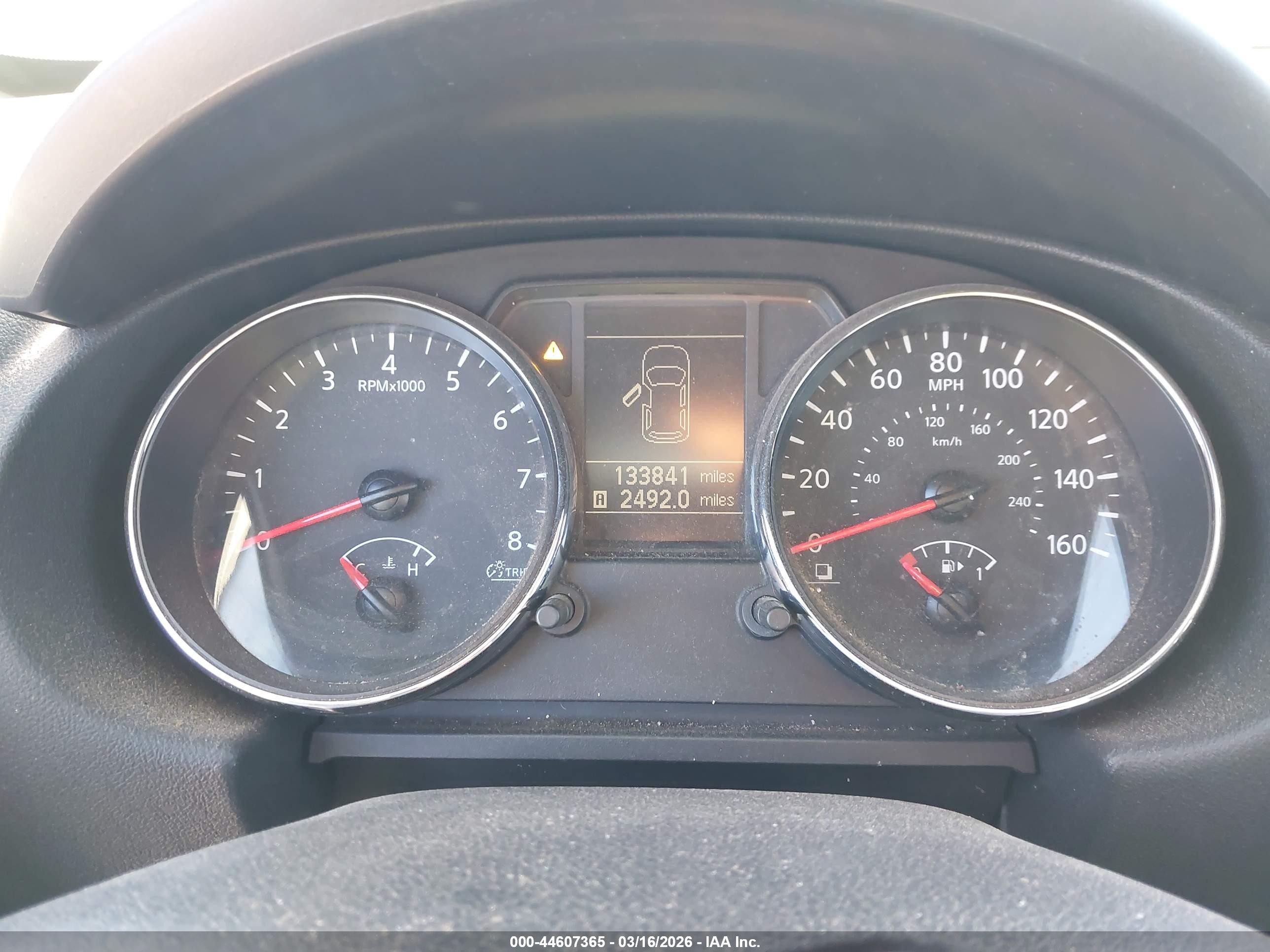 2014 Nissan Rogue Select S Silver vin: JN8AS5MT3EW608653
