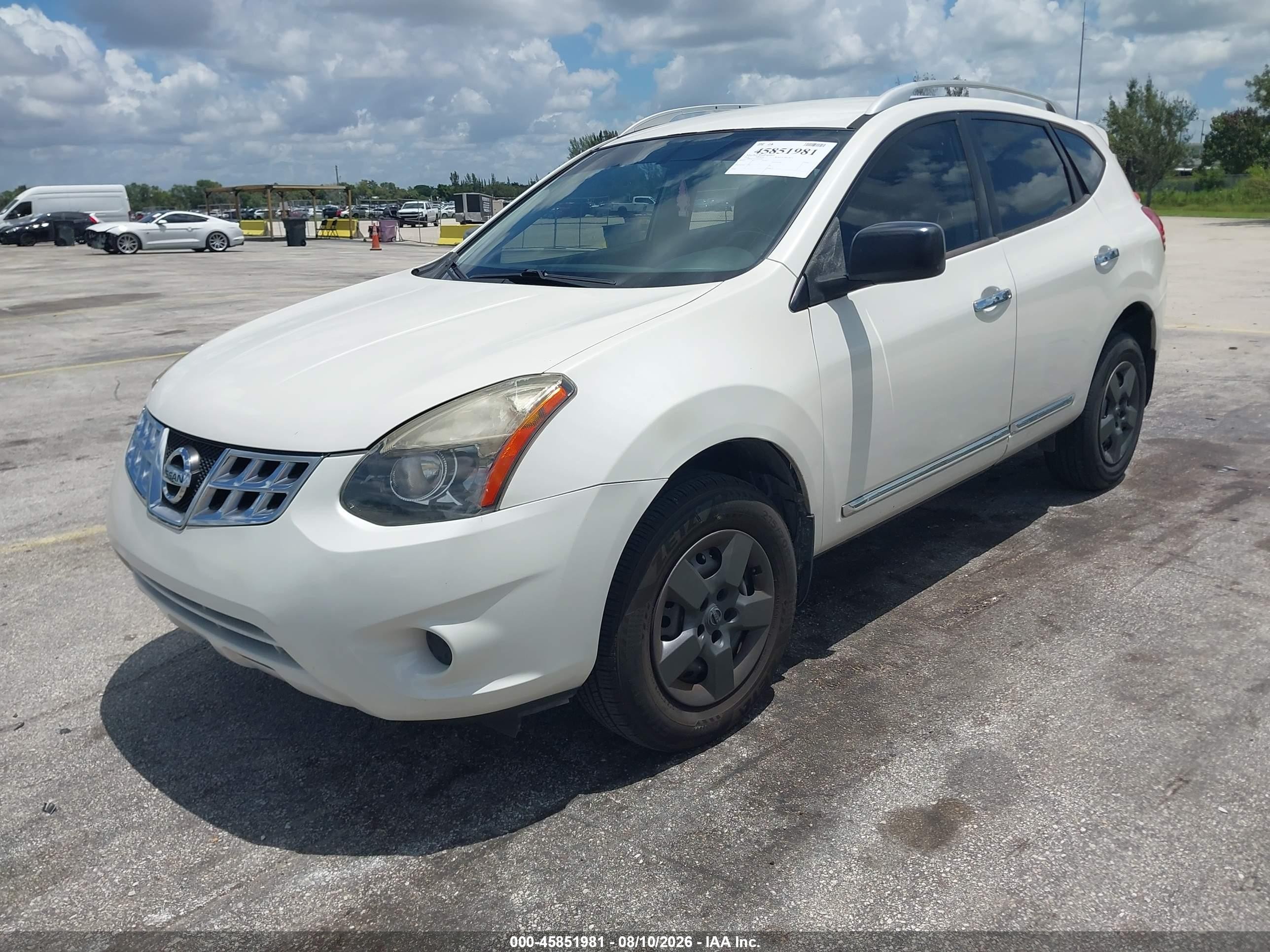 2014 Nissan Rogue Select S White vin: JN8AS5MT3EW618633