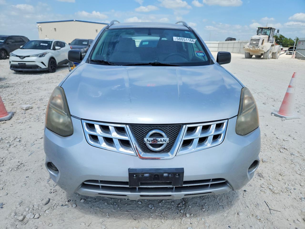 2014 Nissan Rogue Silver vin: JN8AS5MT3EW619362
