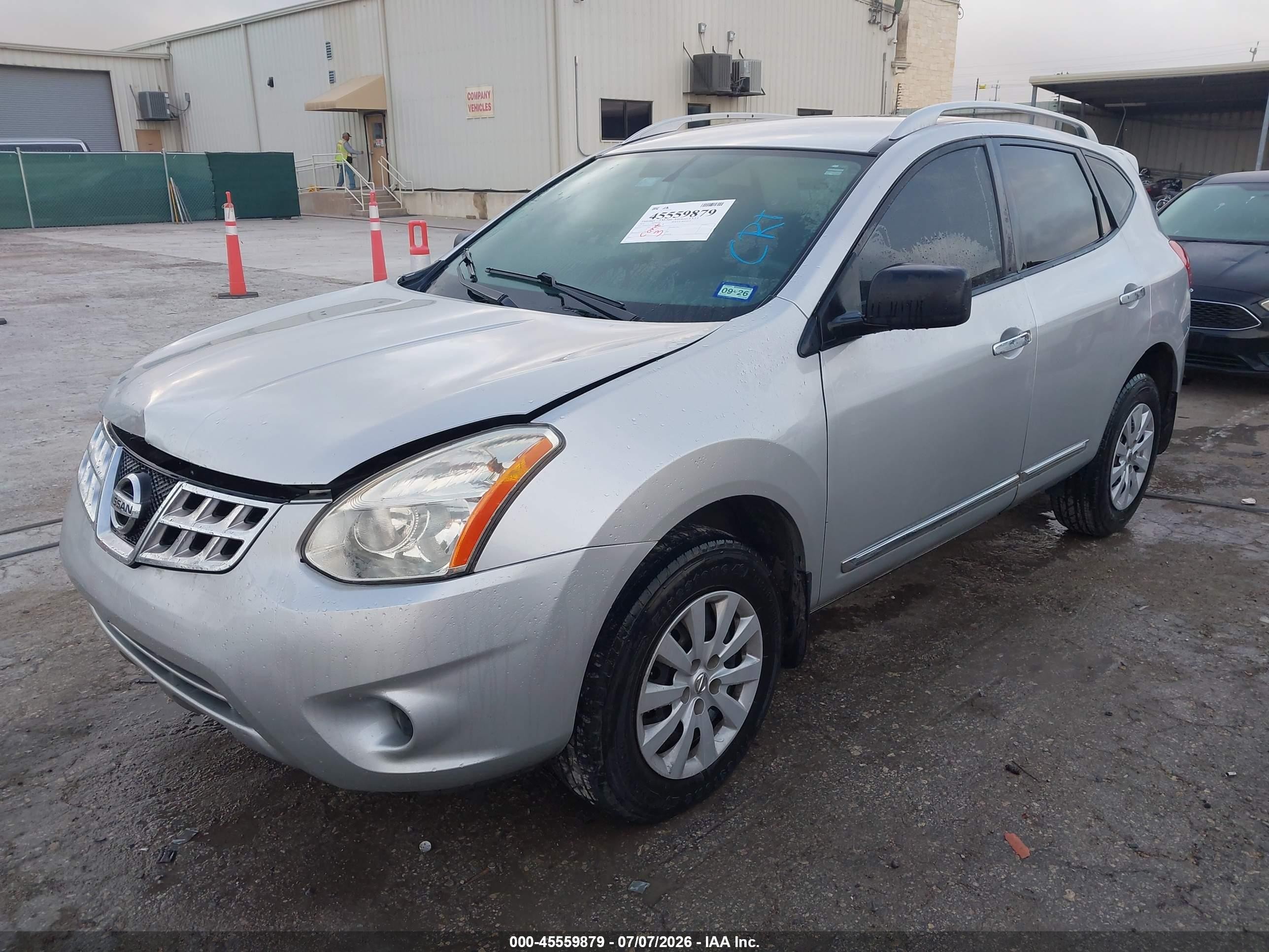 2014 Nissan Rogue Select S Silver vin: JN8AS5MT3EW623296