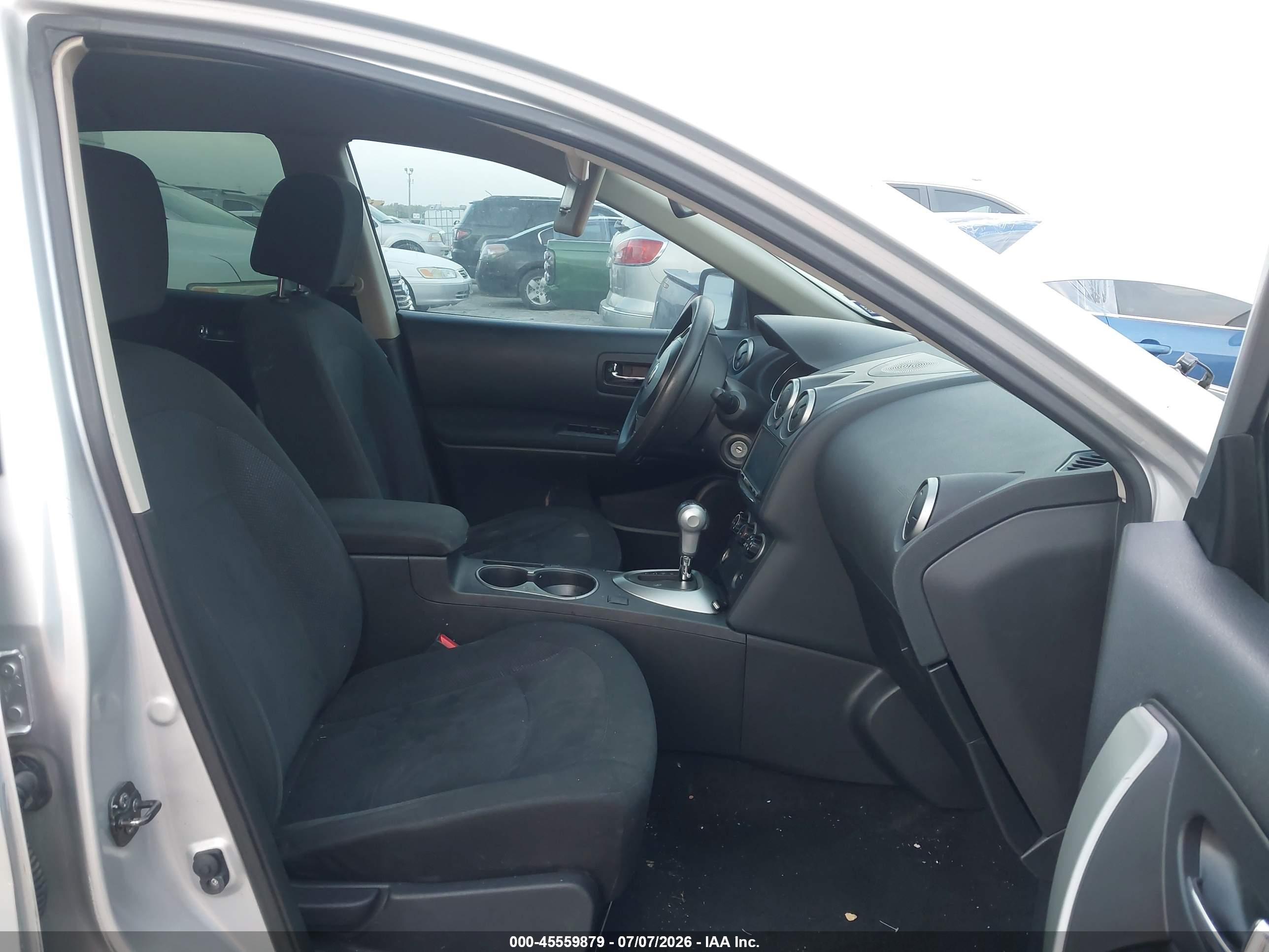 2014 Nissan Rogue Select S Silver vin: JN8AS5MT3EW623296