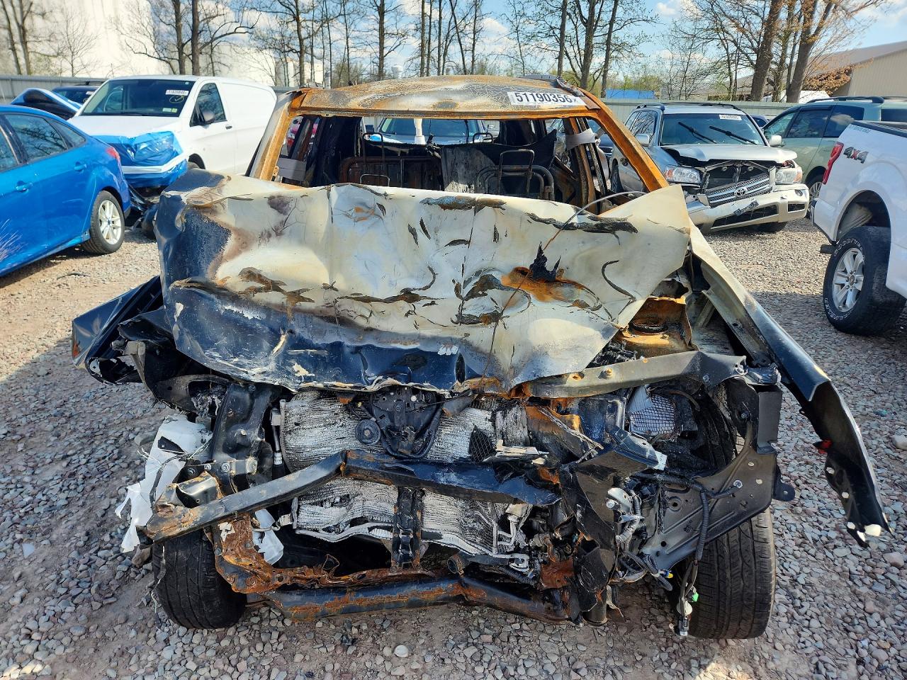 2015 Nissan Rogue Select S Burn vin: JN8AS5MT3FW650628