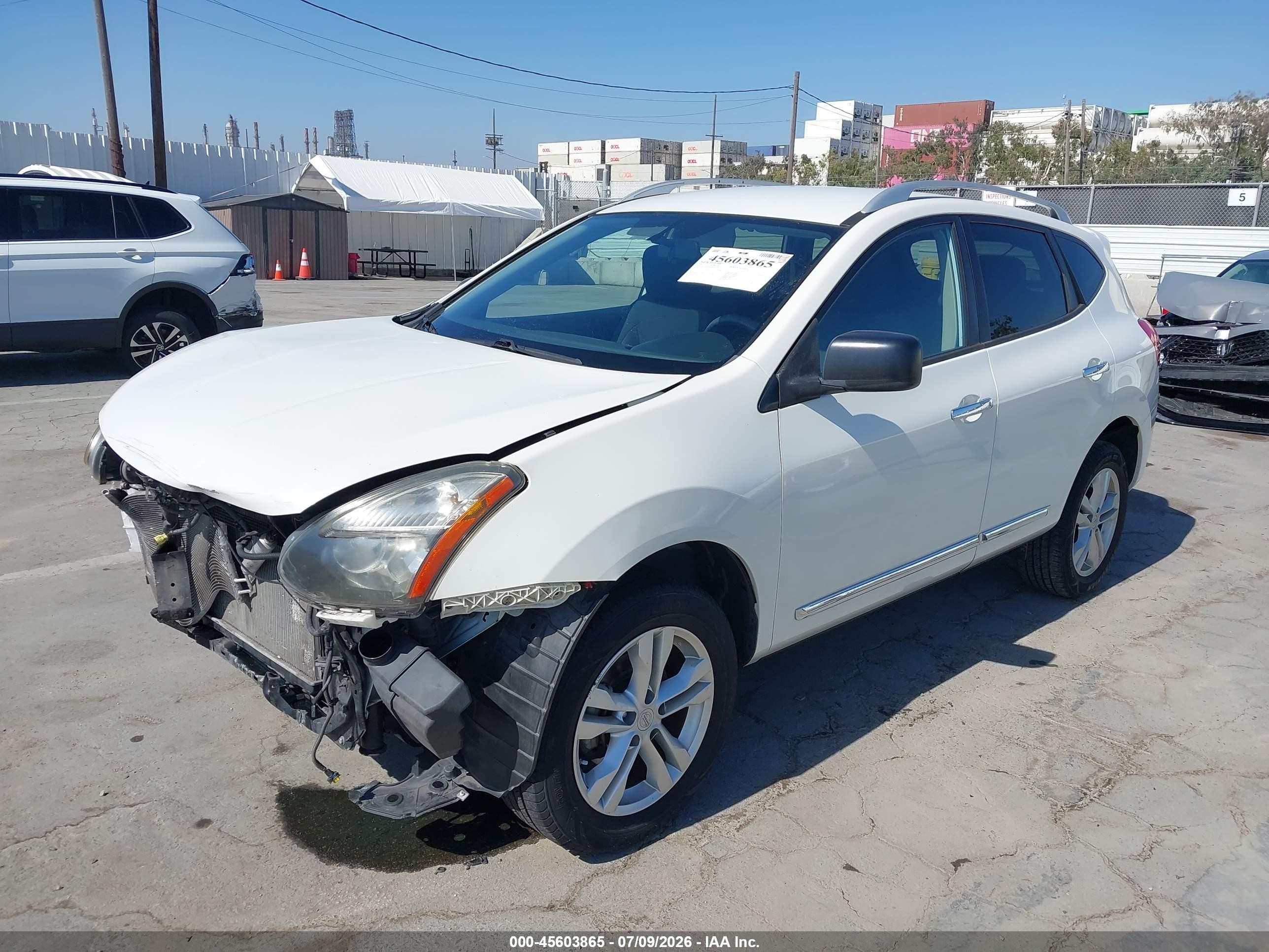 2015 Nissan Rogue Select S White vin: JN8AS5MT3FW653240