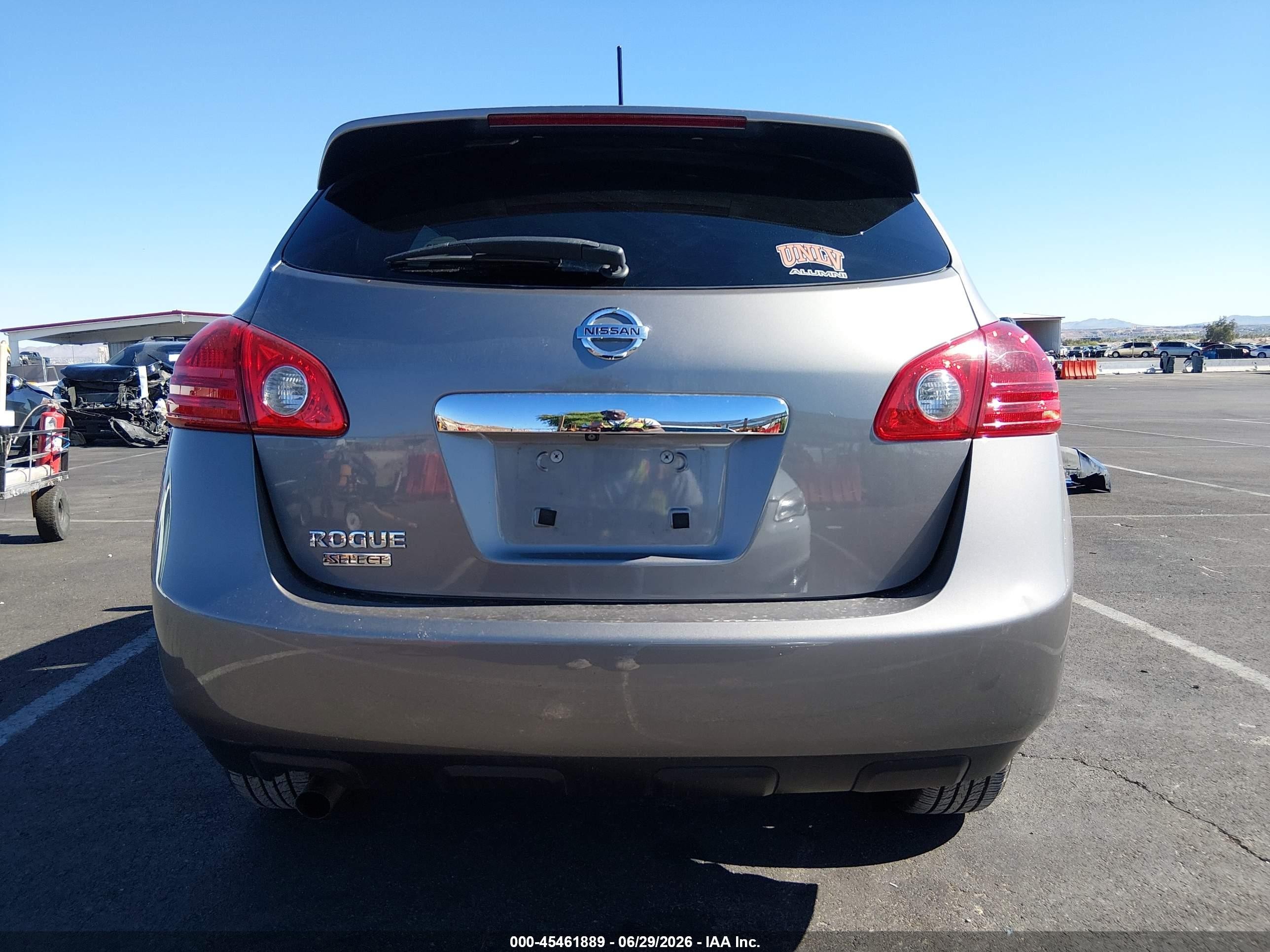 2015 Nissan Rogue Select S Серый vin: JN8AS5MT3FW655599