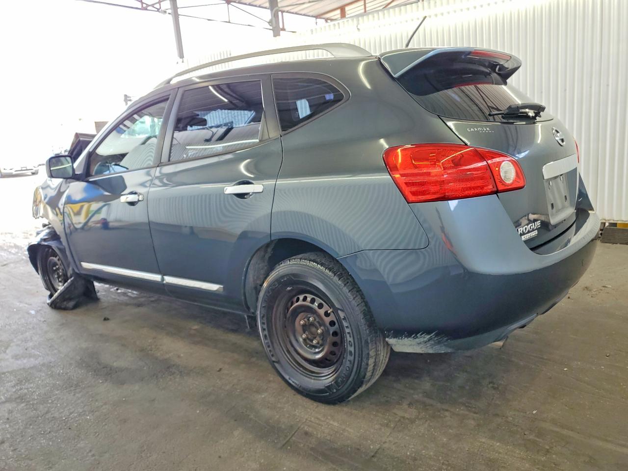 2015 Nissan Rogue Select S Серый vin: JN8AS5MT3FW666599